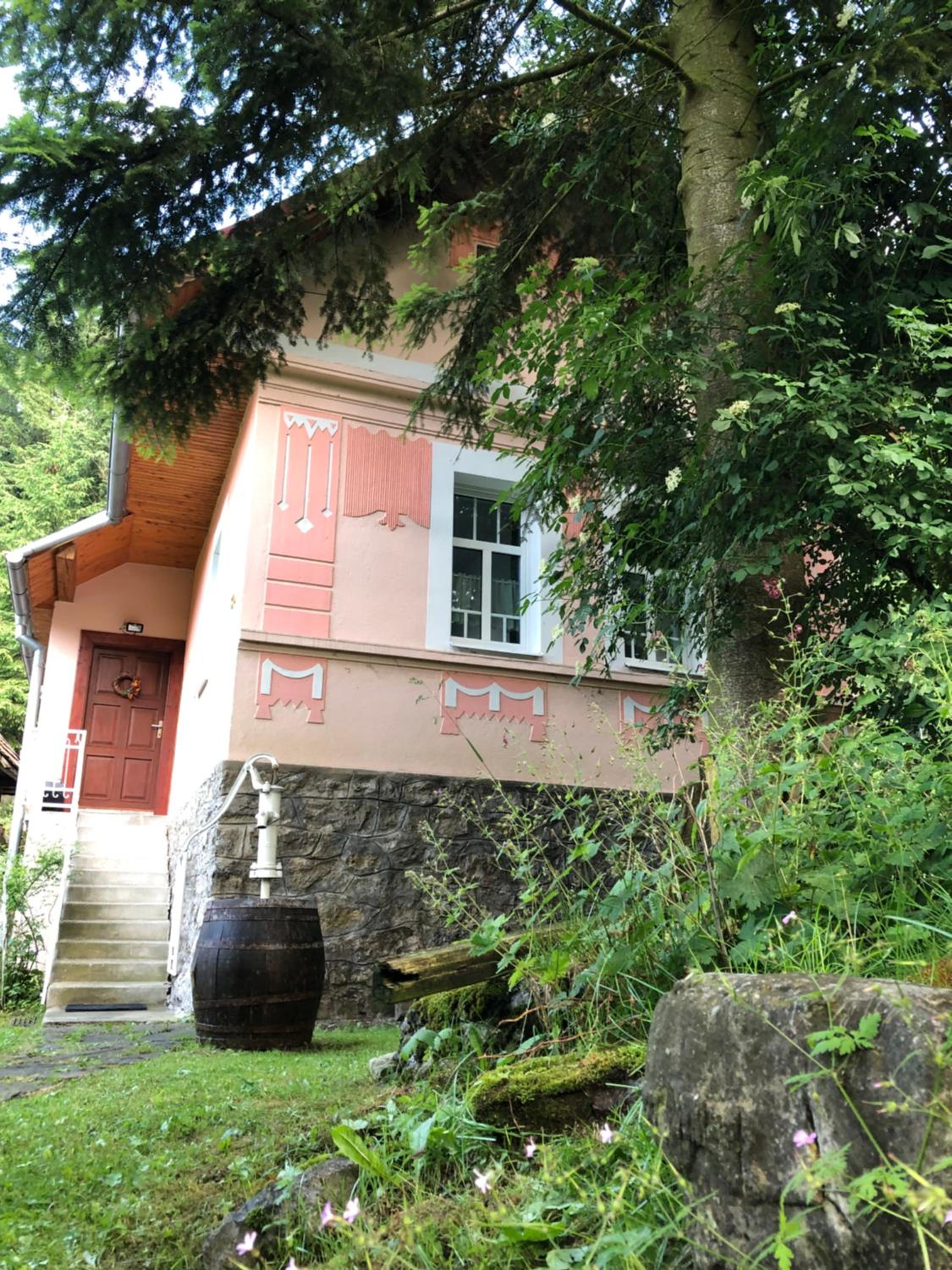 Photo 18