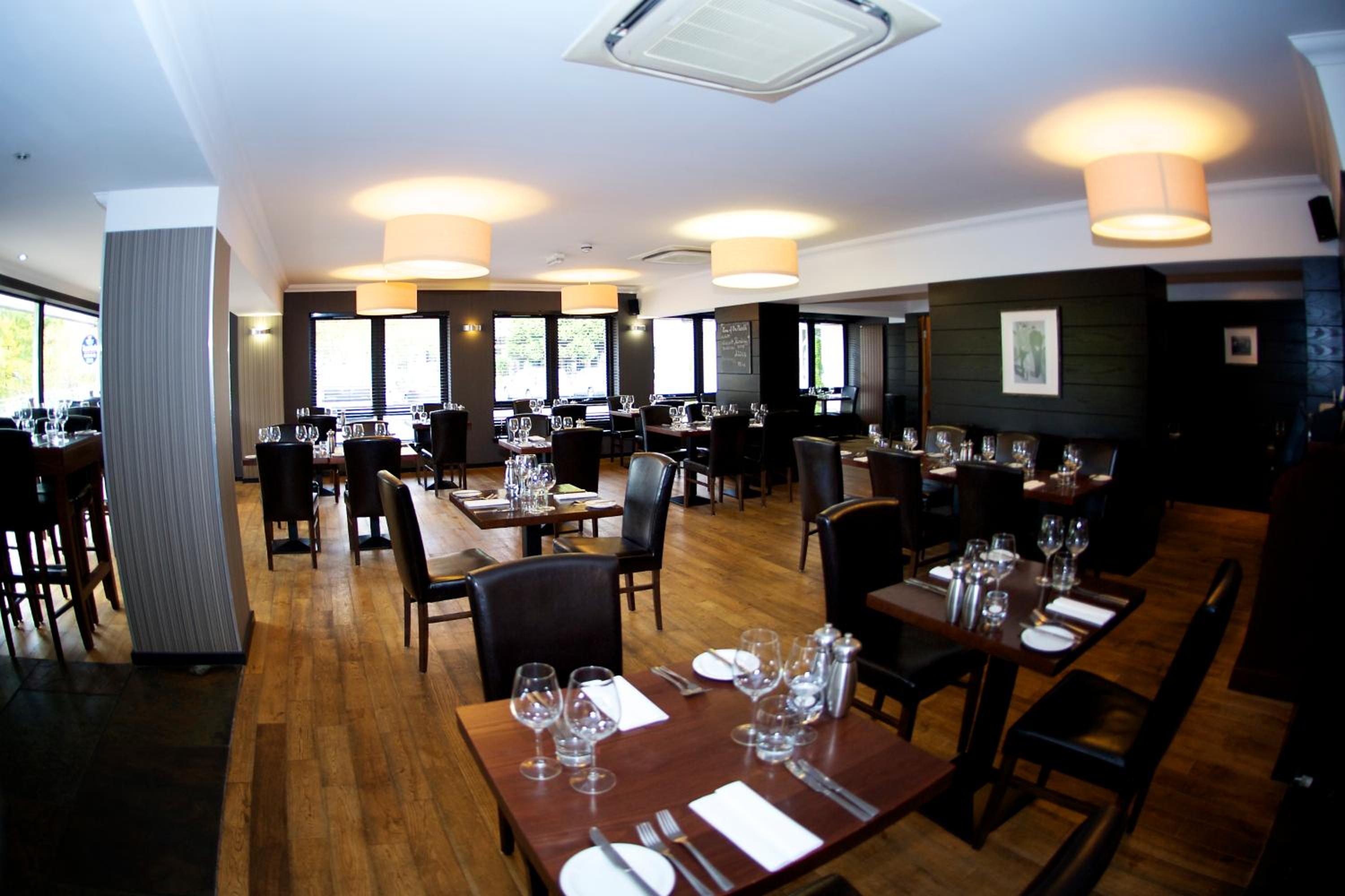 Fort William Vacations - Nevis Bank Inn - Property Image 4