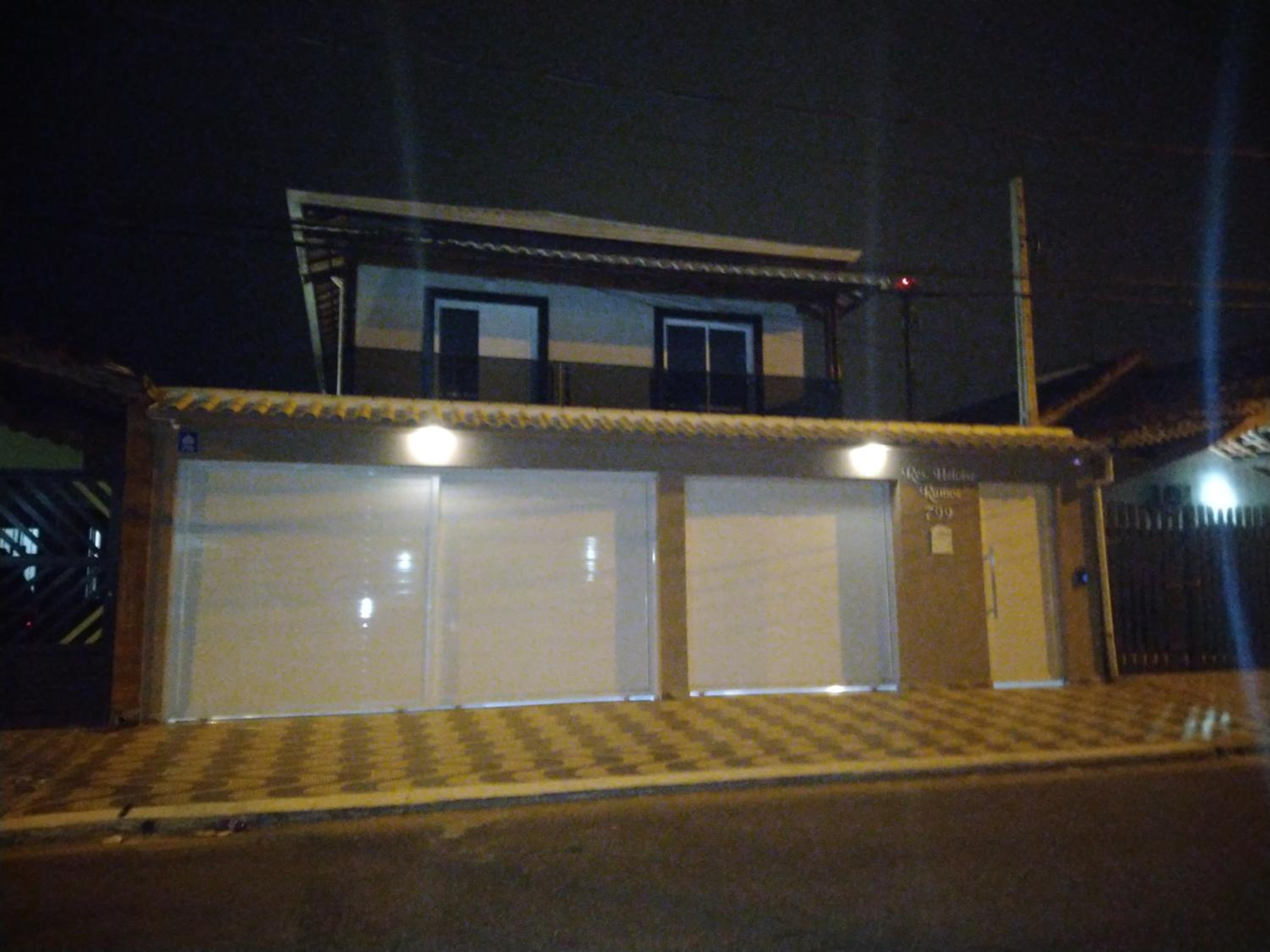 Casa condomínio Temporada 2 dorm Praia Grande SP