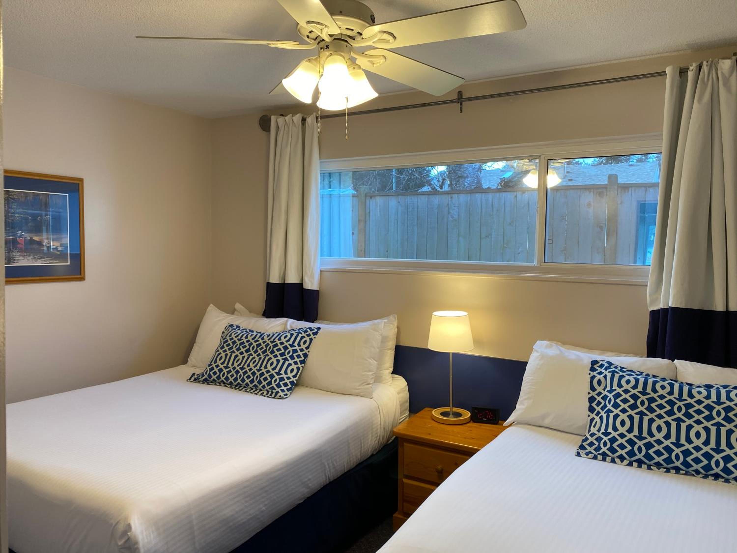 Buccaneer Inn