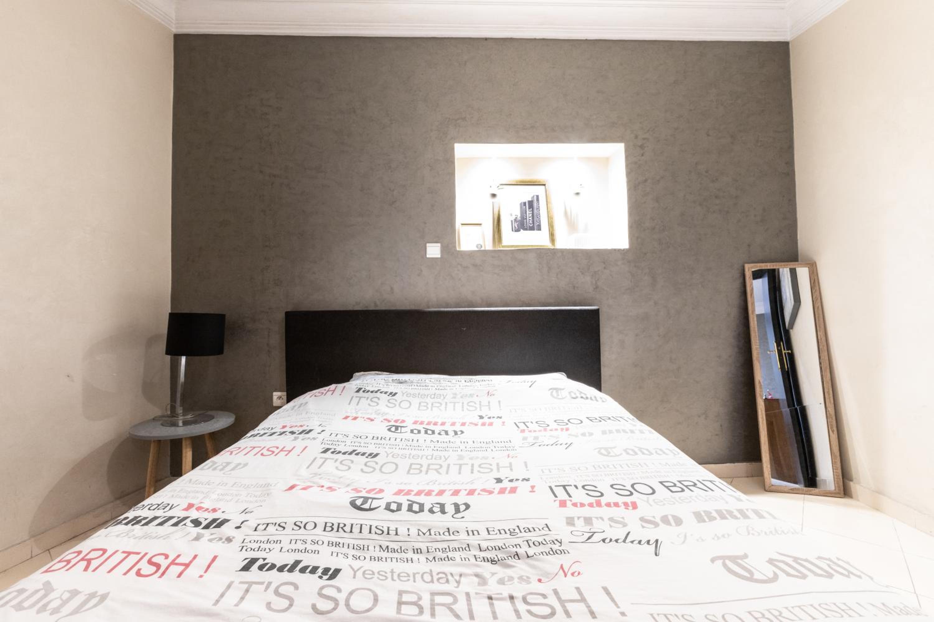 bedroom