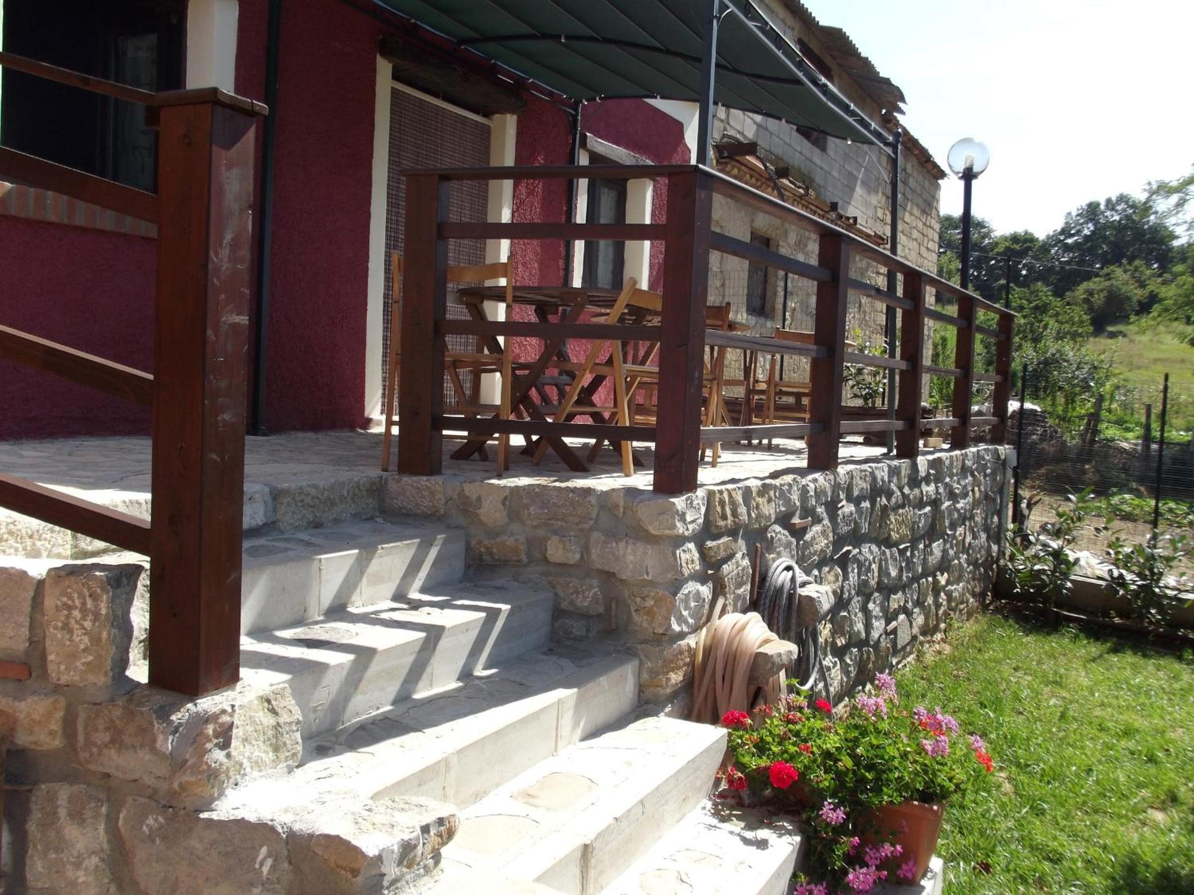 Photo 16
