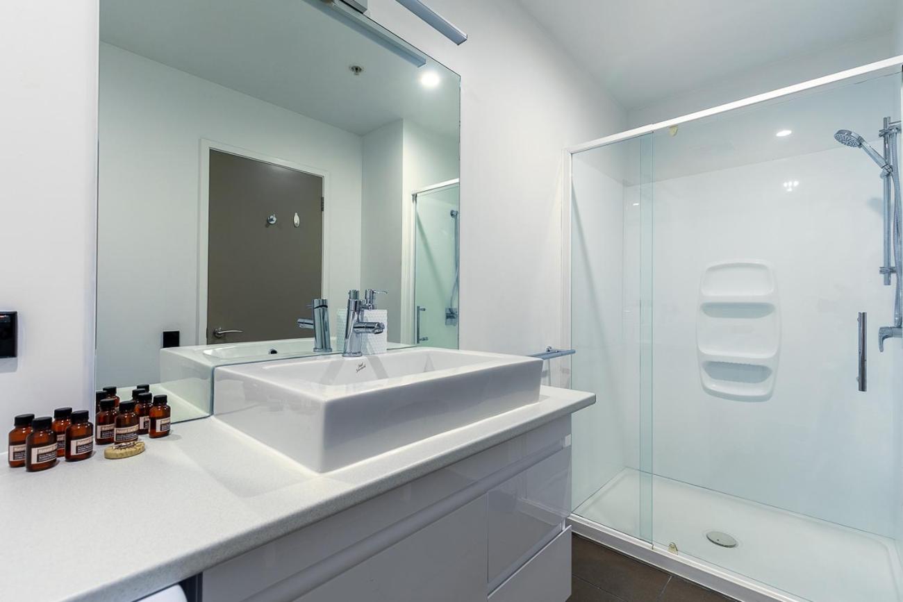 2 BR APT w/ Private Balcony + Netflix near Spark! view 3