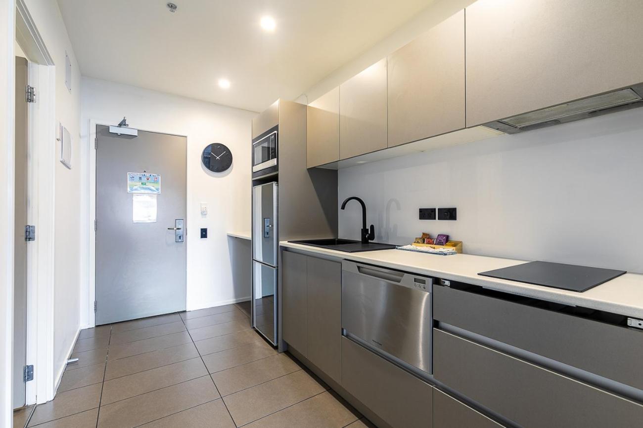 2 BR APT w/ Private Balcony + Netflix near Spark! view 4