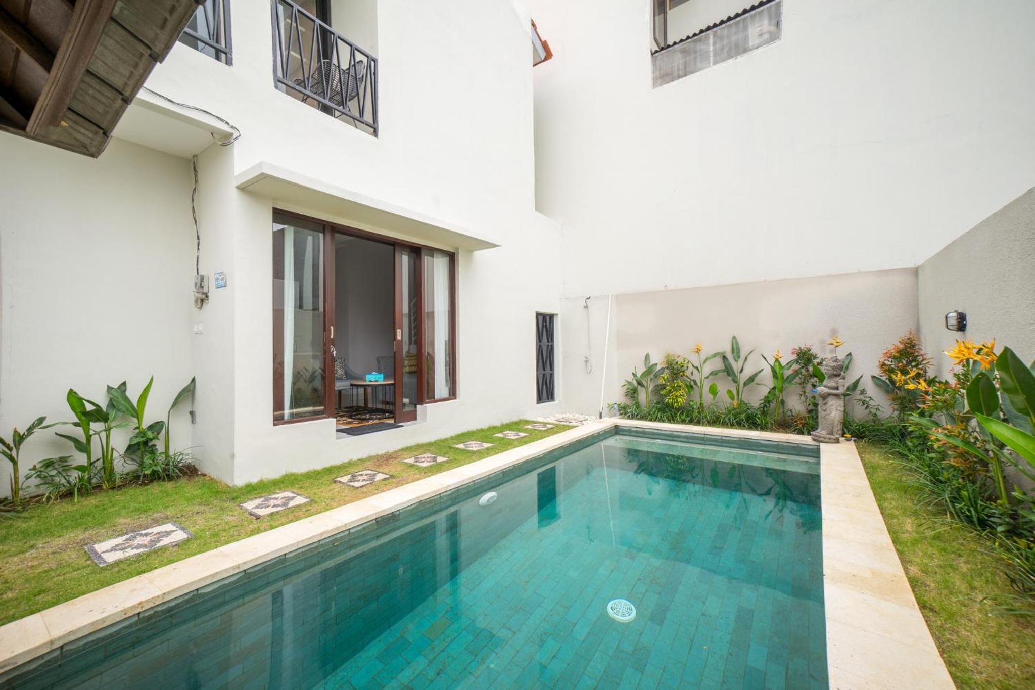 Little Nuts Villas view 5