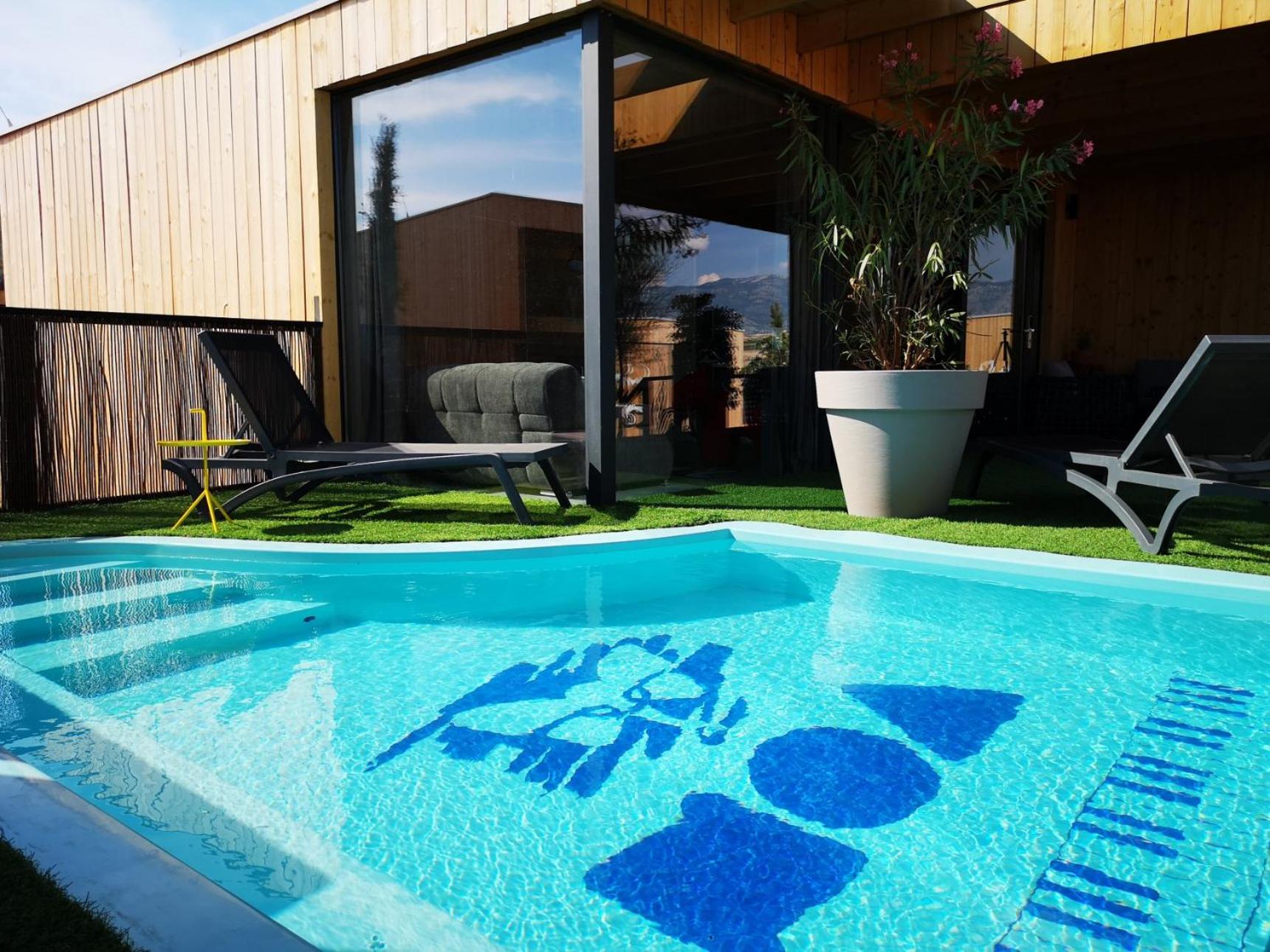 Noa Glamping Resort