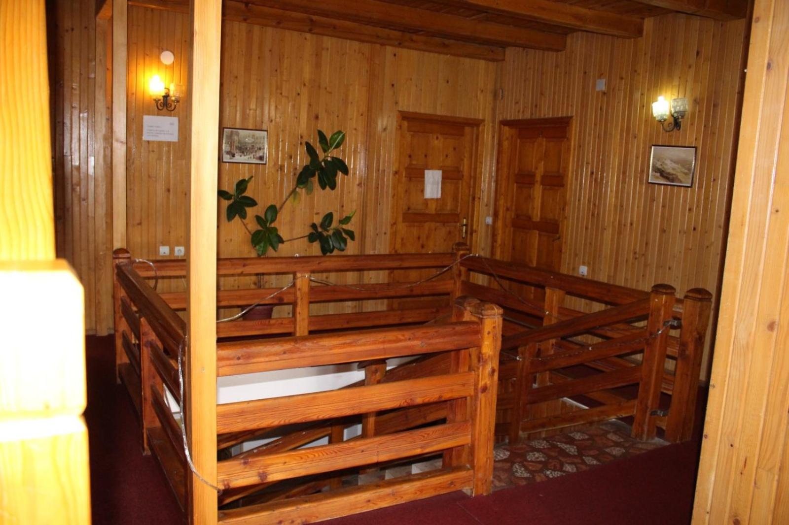 Photo 42