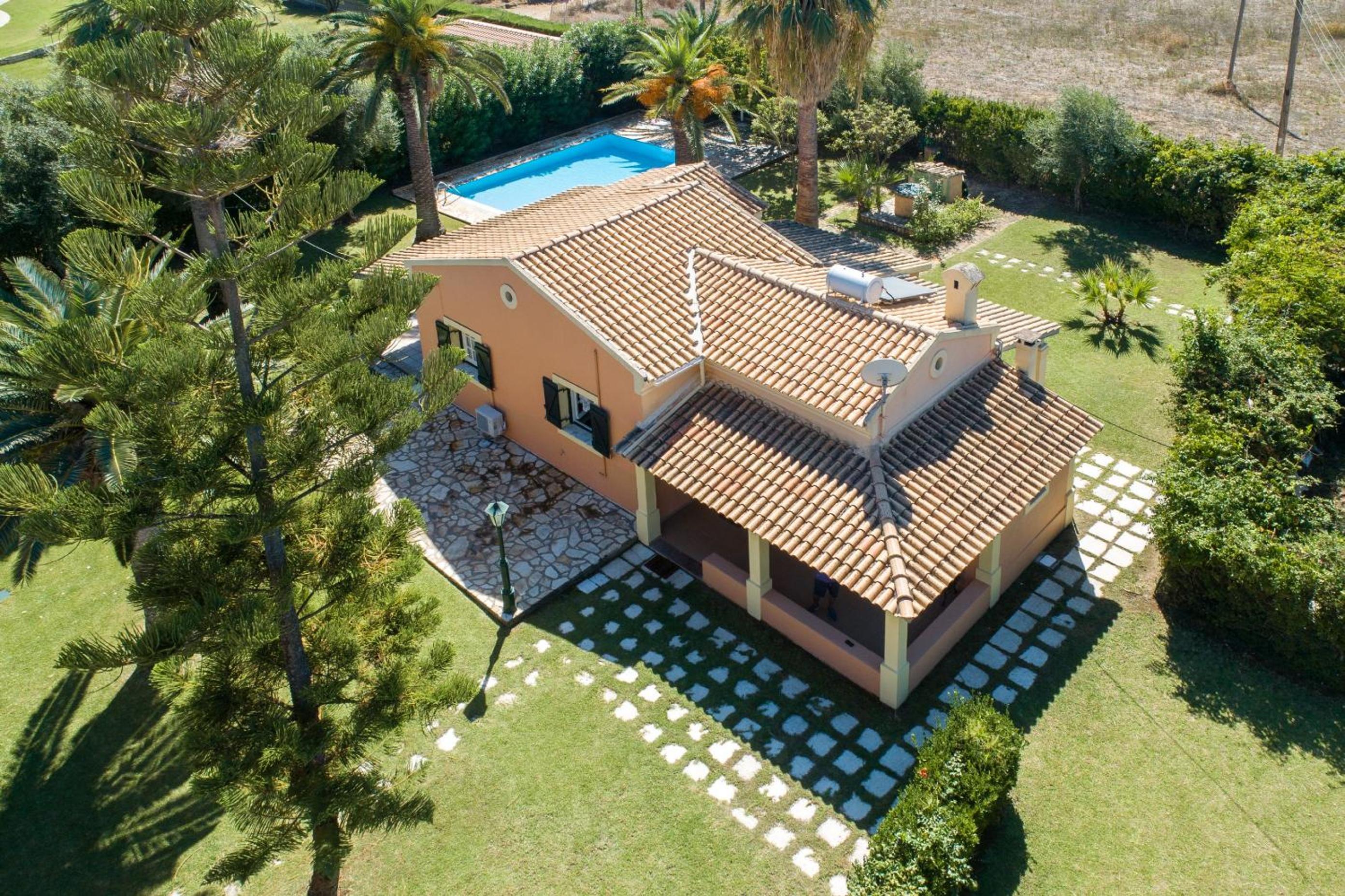 Hotel Villa Angelos - Image 1