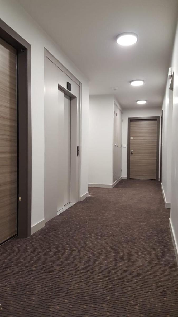 Appartement avec Balcon Immeuble Standing view 4
