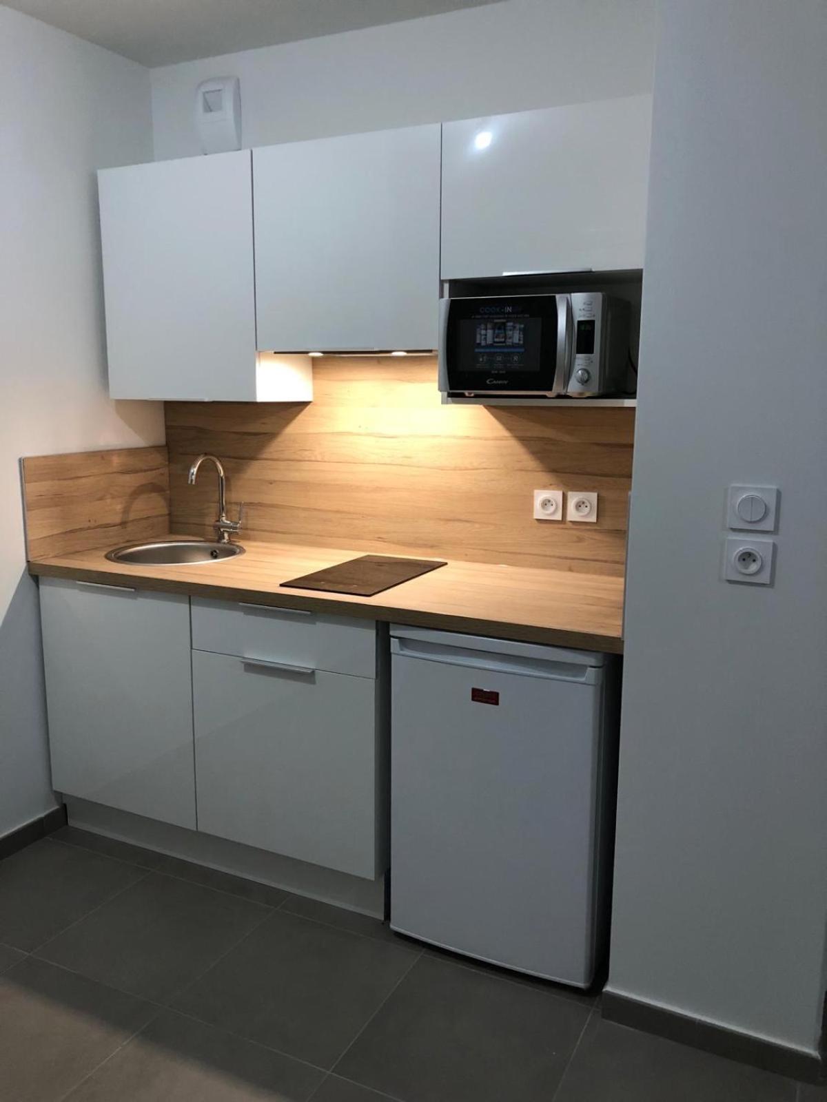 Appartement avec Balcon Immeuble Standing view 3