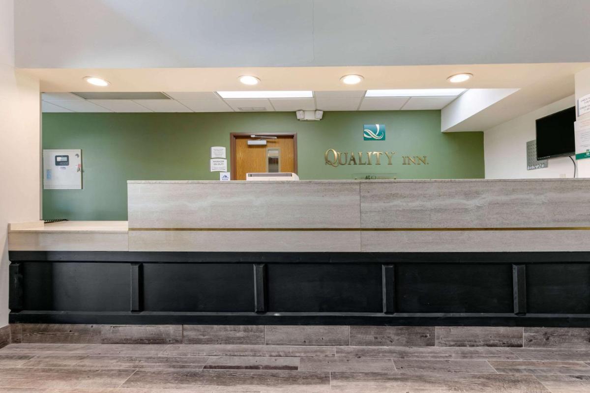 hotel reception