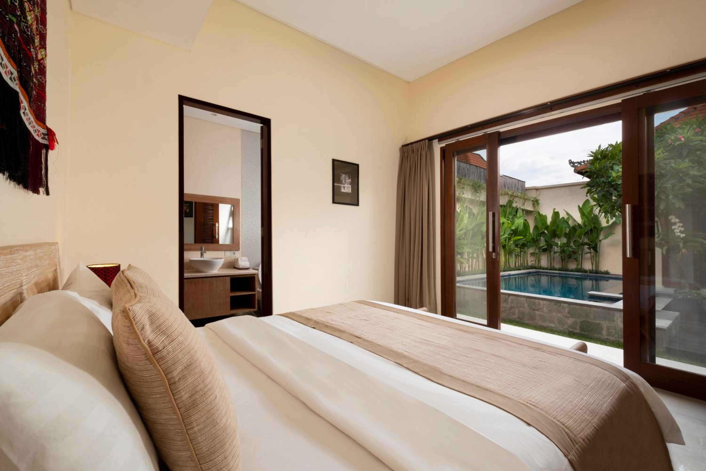 Villa Apanya Sanur view 2