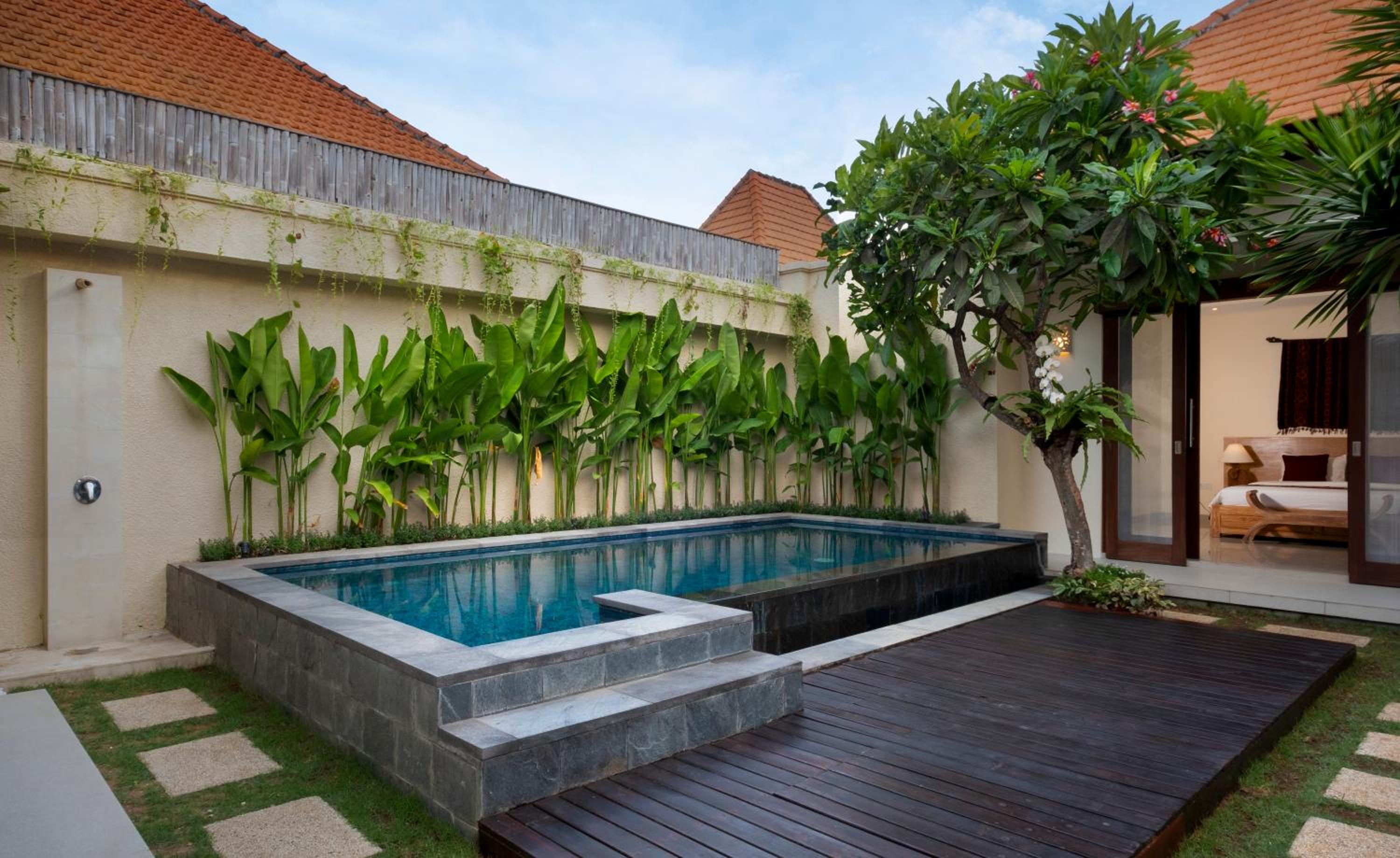 Villa Apanya Sanur view 4