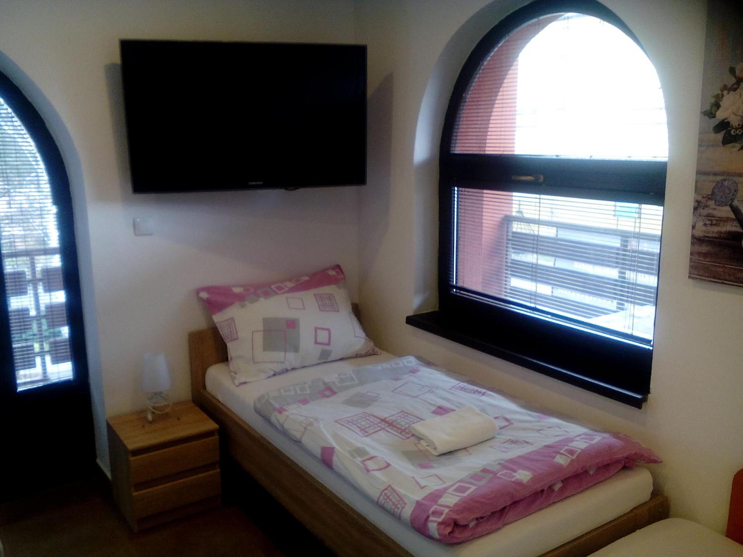 Photo 22