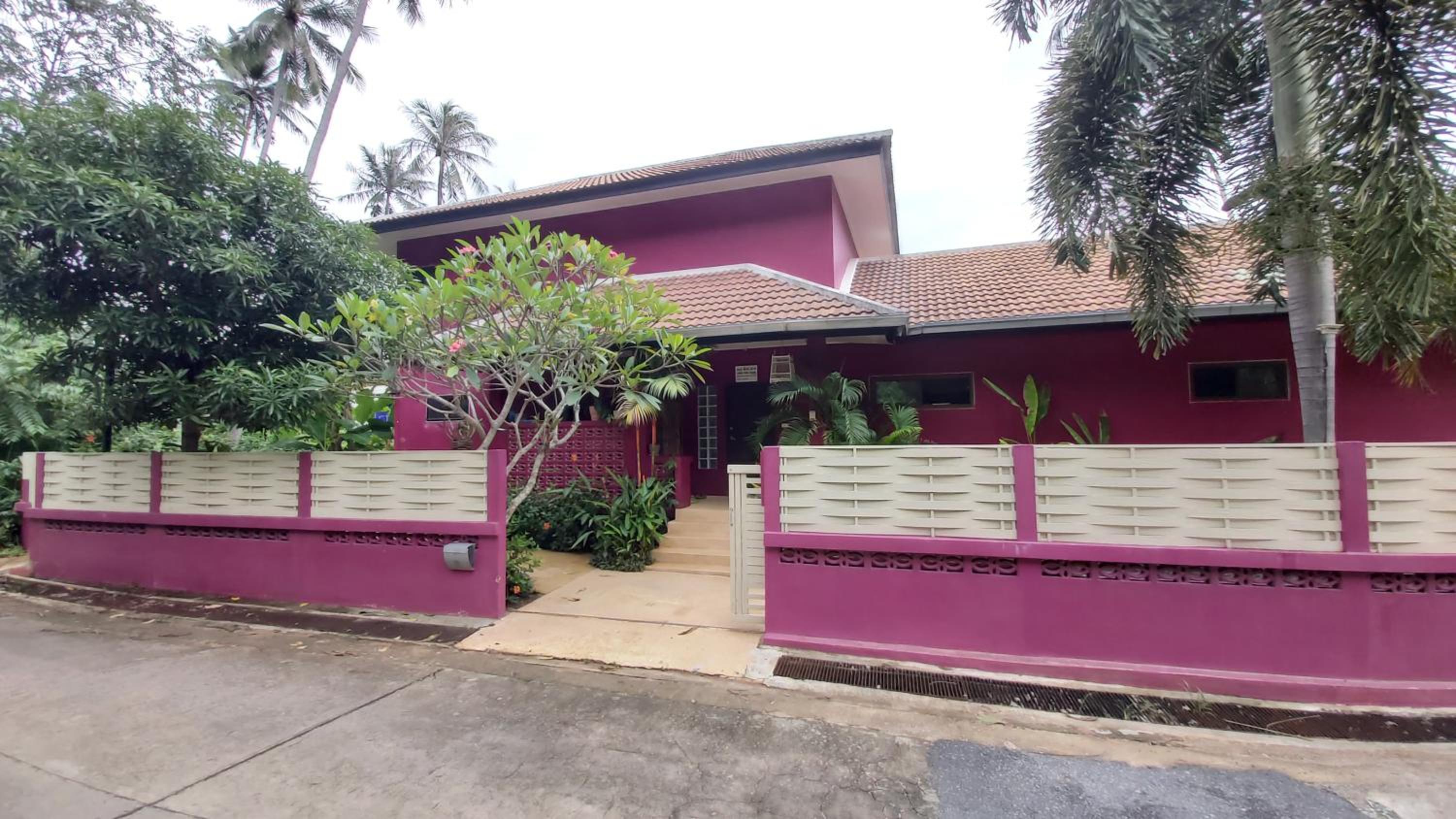 Pink House Guest House Lamai - Pool & Sea View