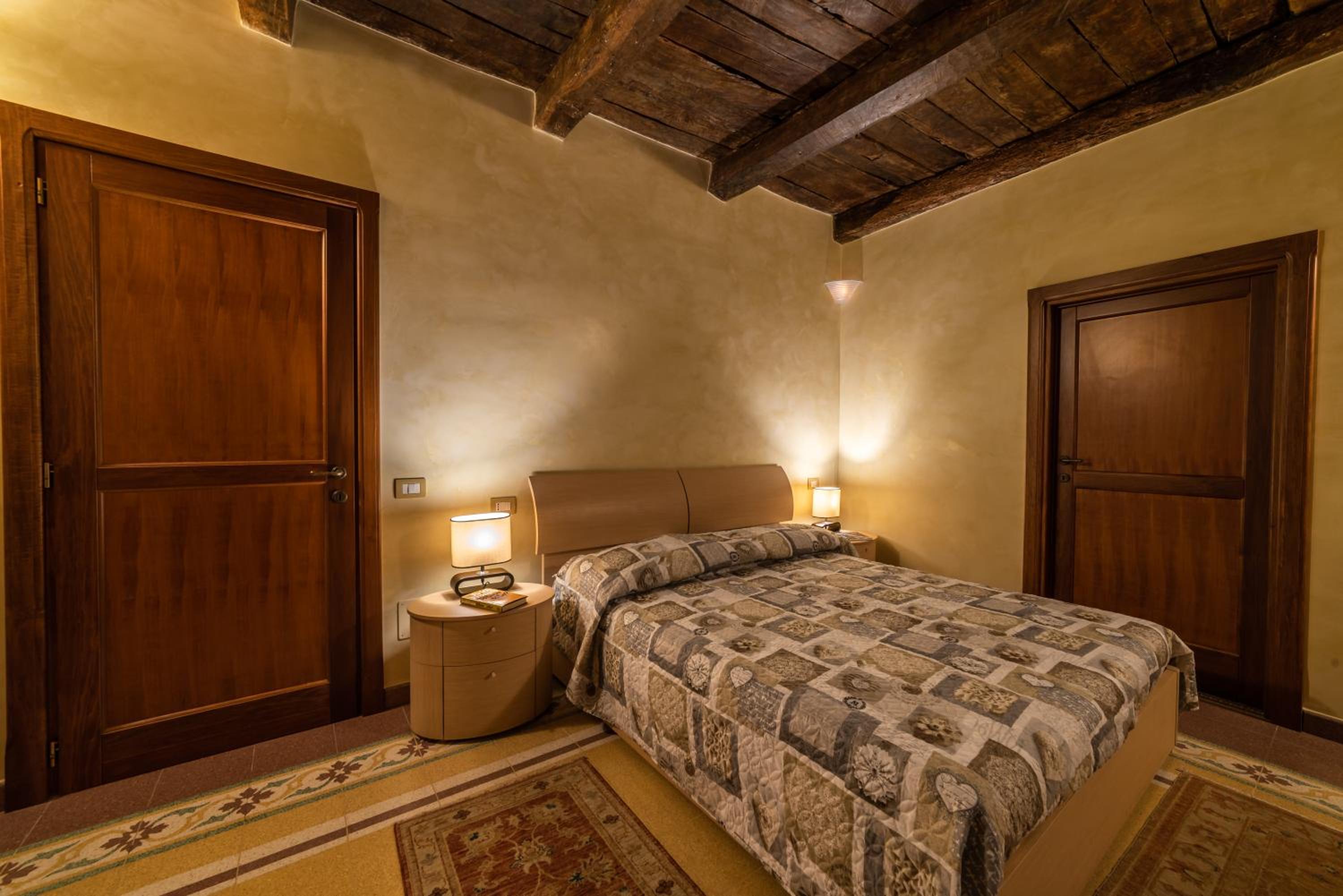 Palazzo de' Farrocco view 4