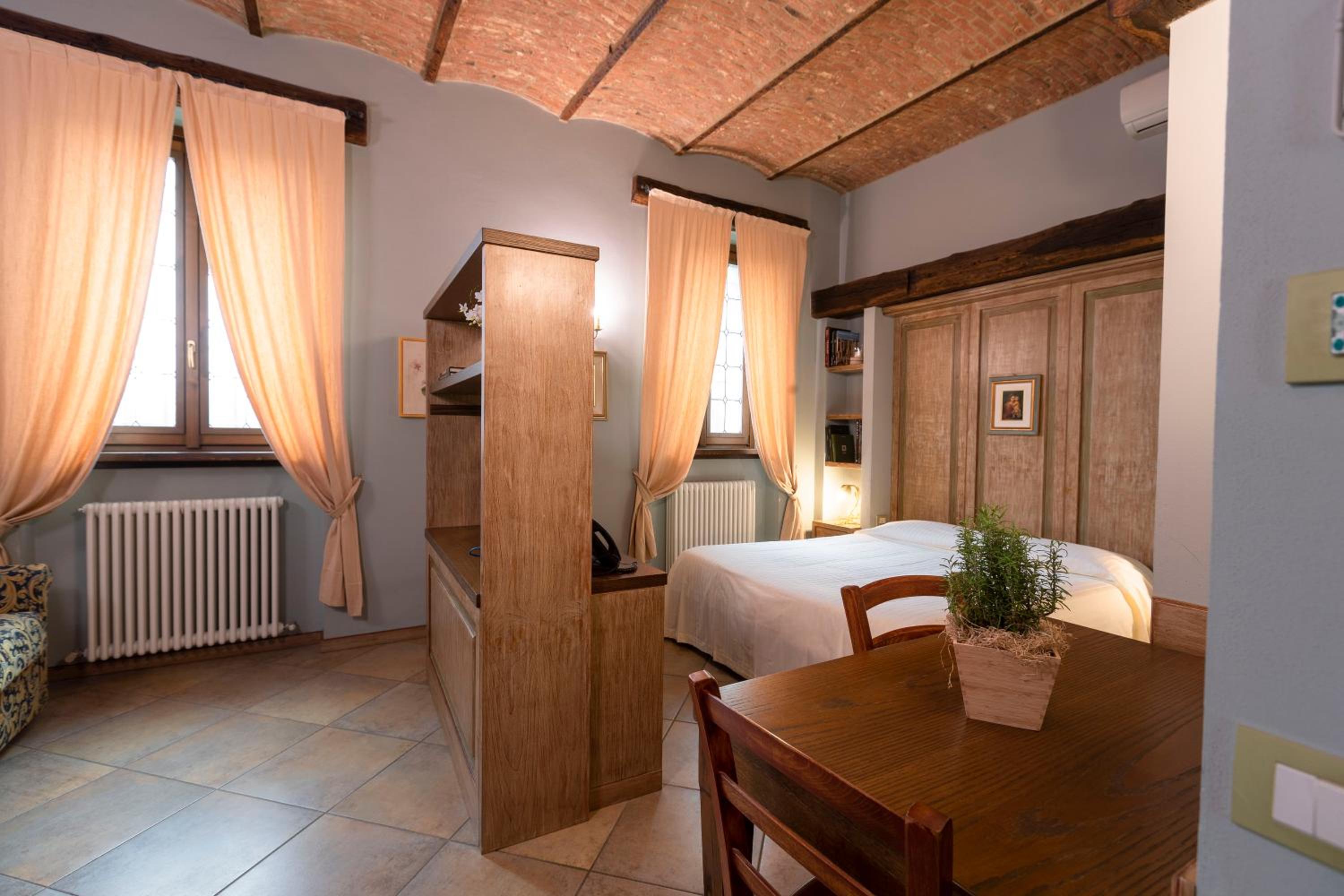 Corte Del Passone en Montevecchia — hotel room