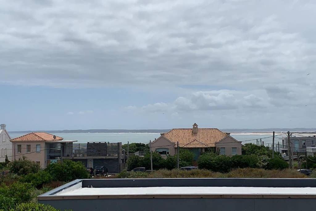 Depto en Jose Ignacio; gran vista y ubicacion (N)