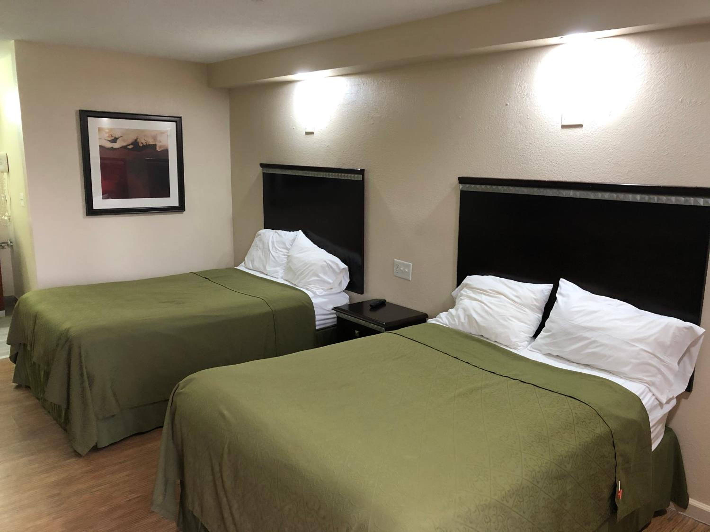 Lebanon Vacations - Crossroads Inn - Property Image 9