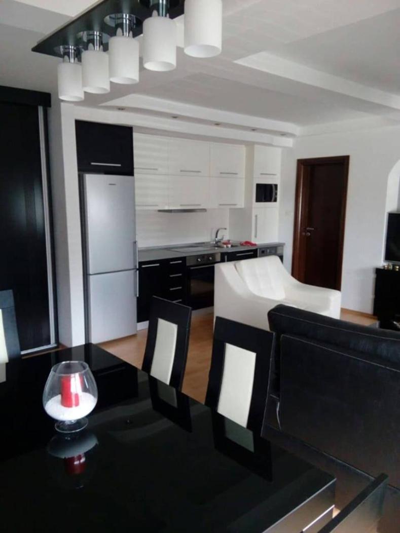 Brand New Apt in City Center view 5