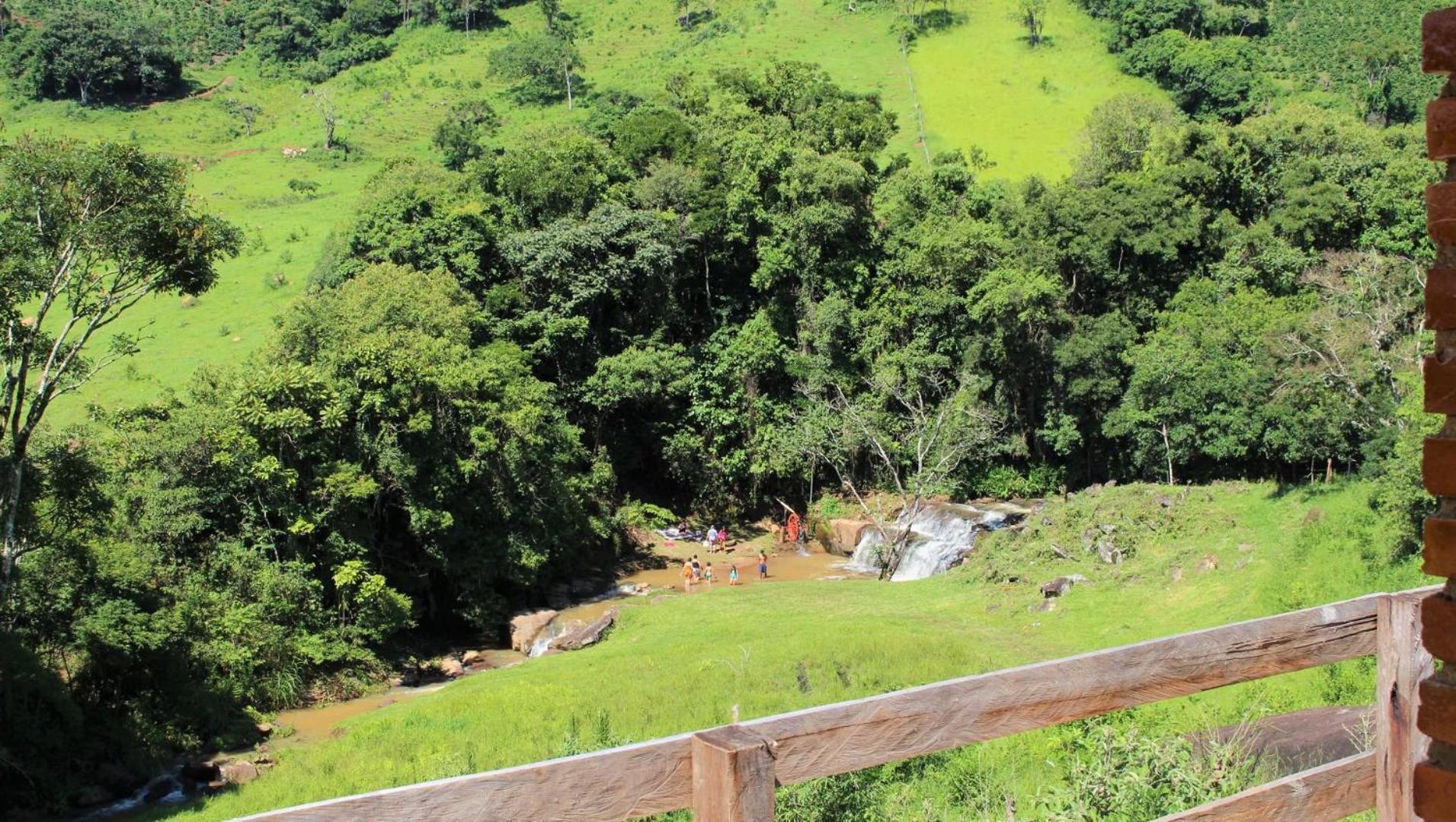 Chalés Cachoeira Cafundó view 3