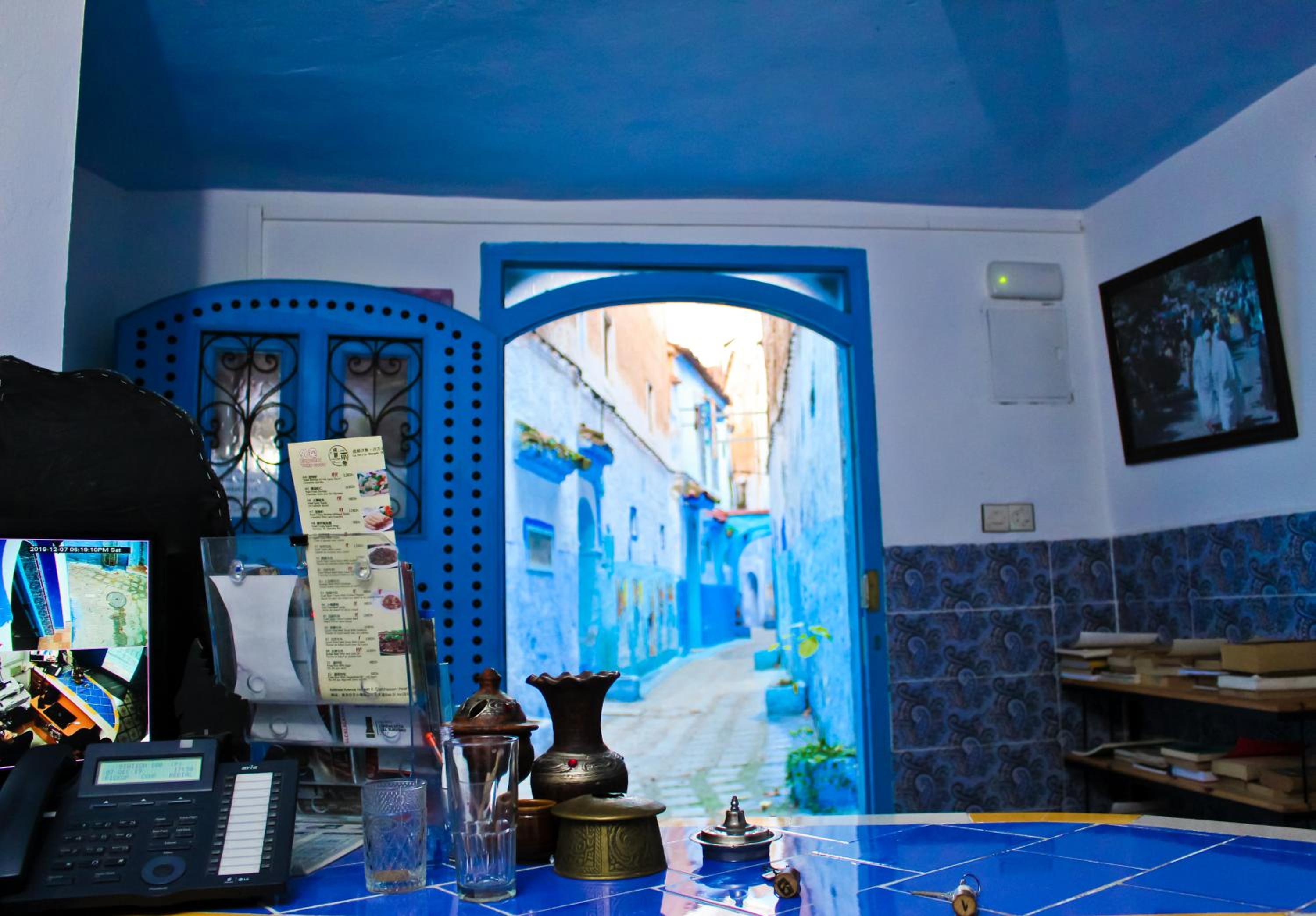 Dar Bleu Pearl view 3