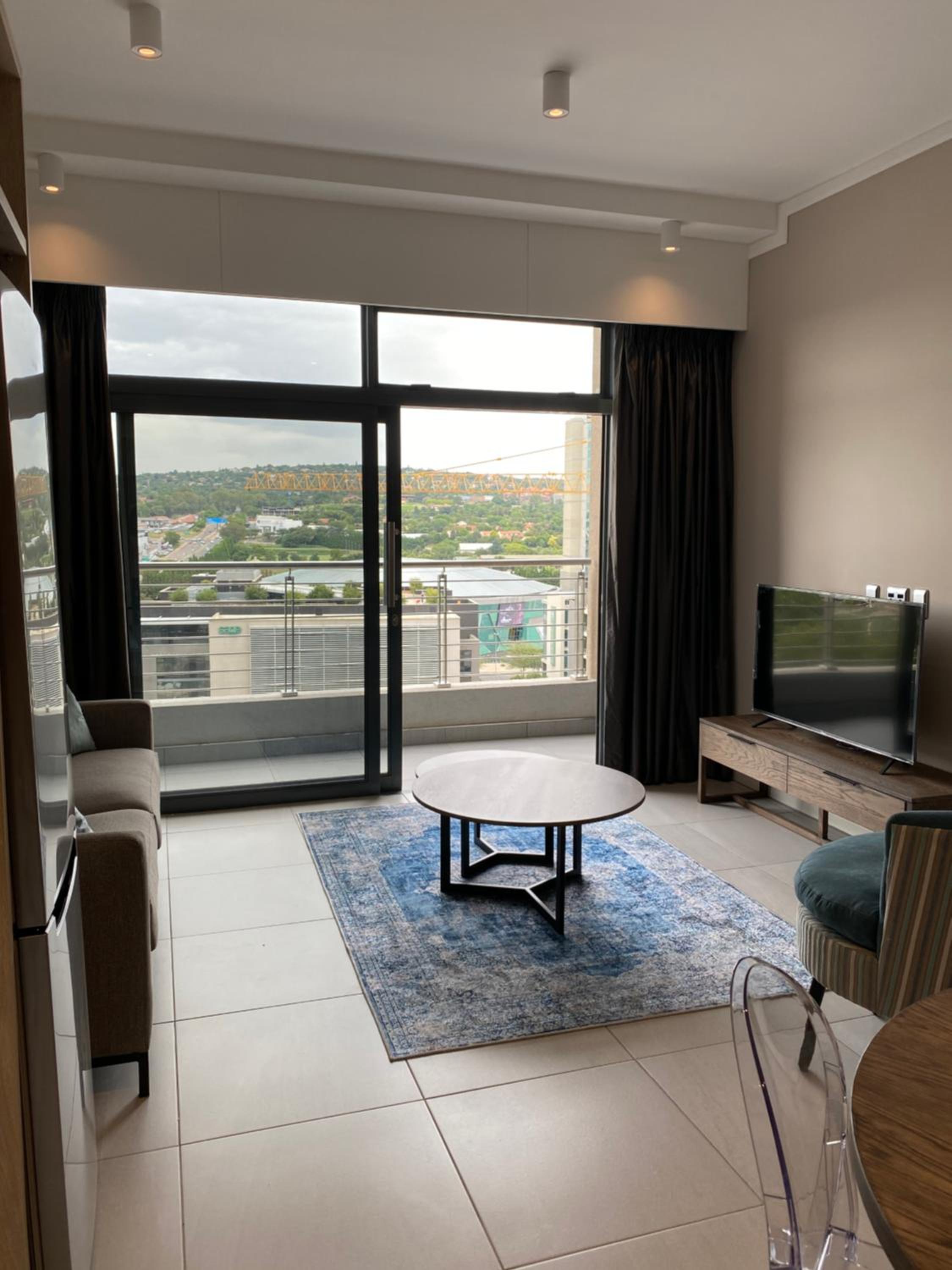 Menlyn Maine Residence 11th Floor Apartment