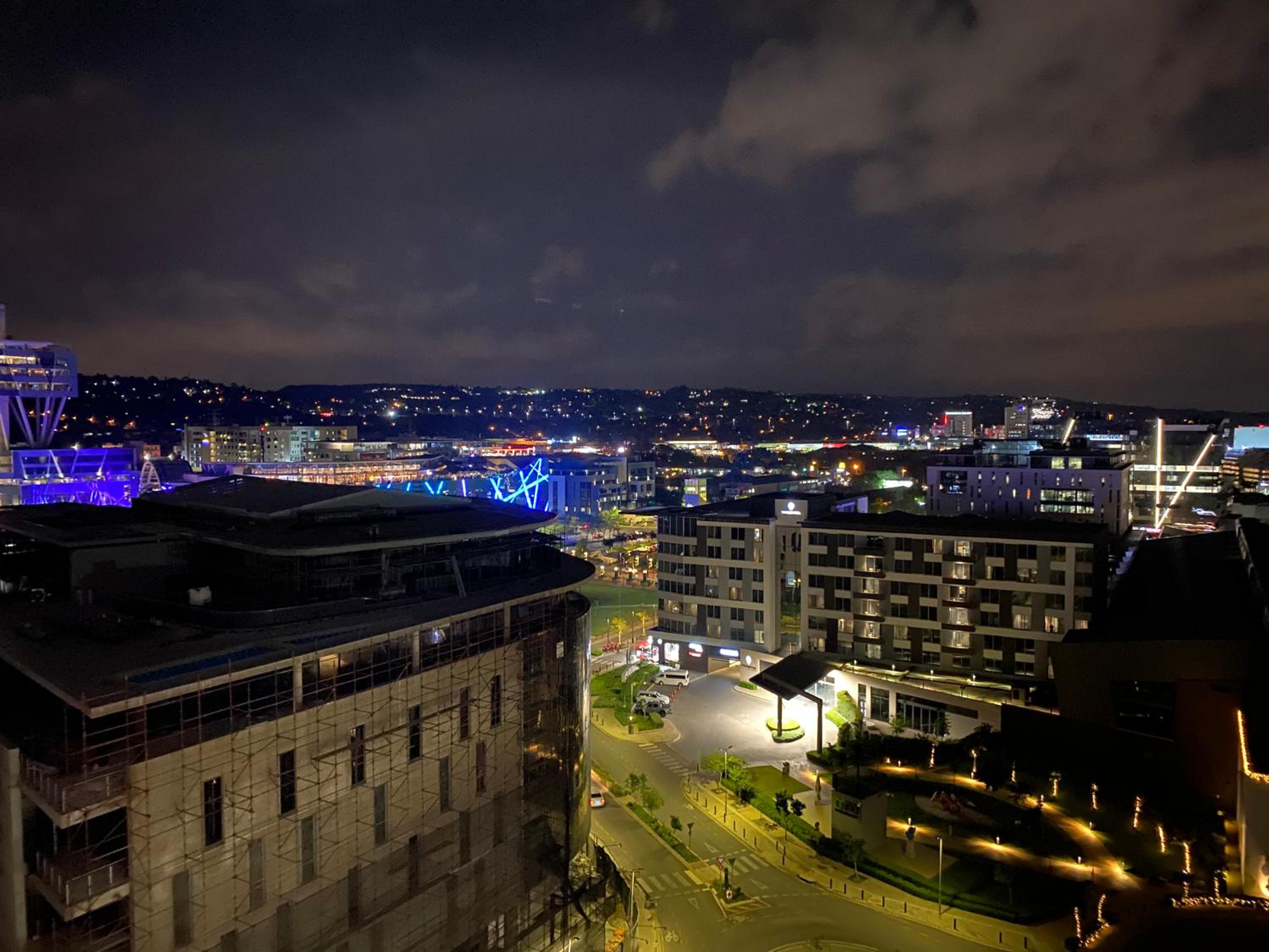 Menlyn Maine Residence 11th Floor Apartment