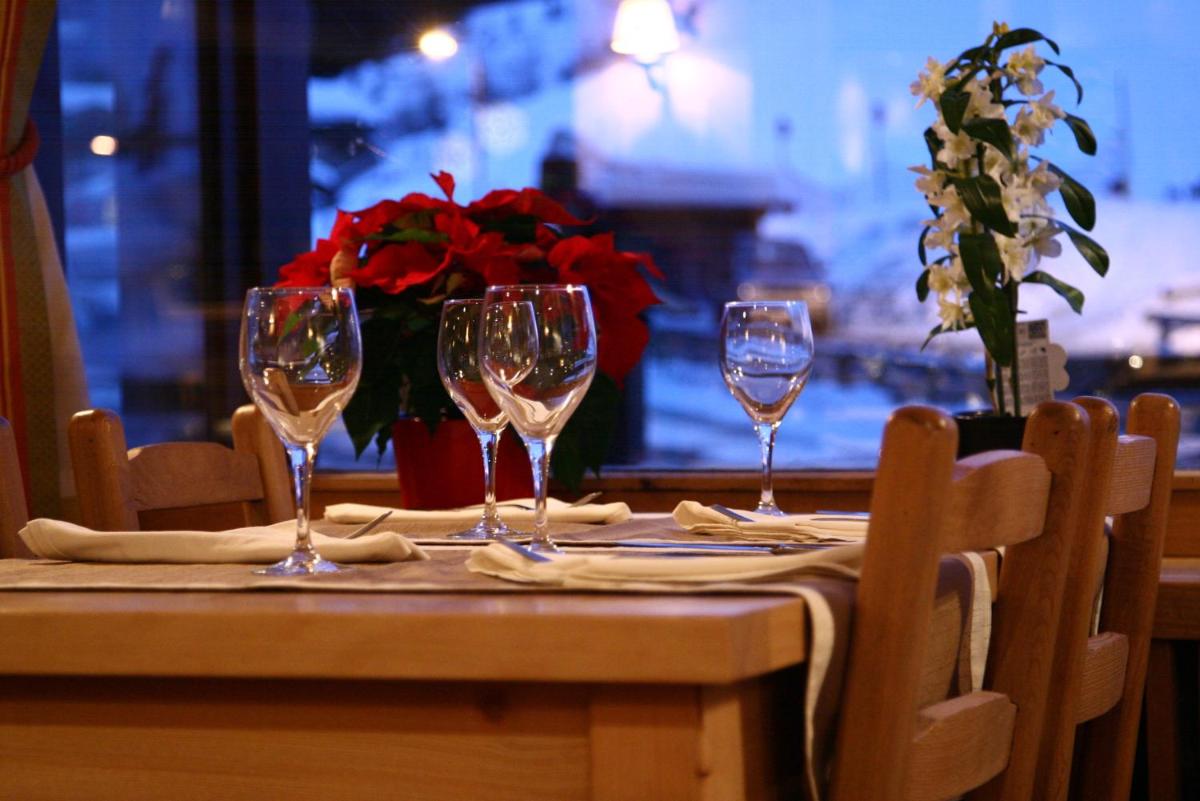 Hotel les Flocons - Image 1