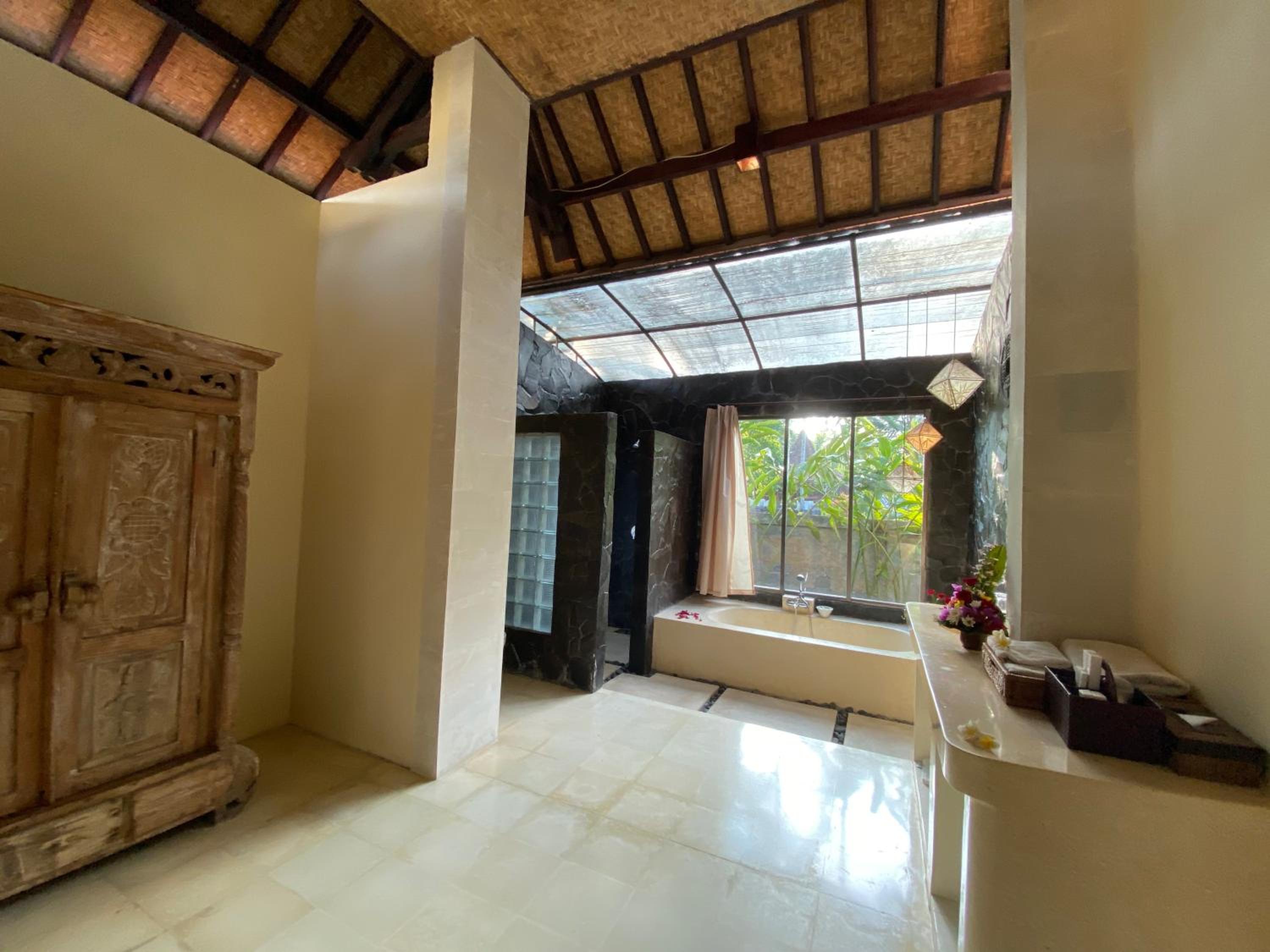Rumah Dadong