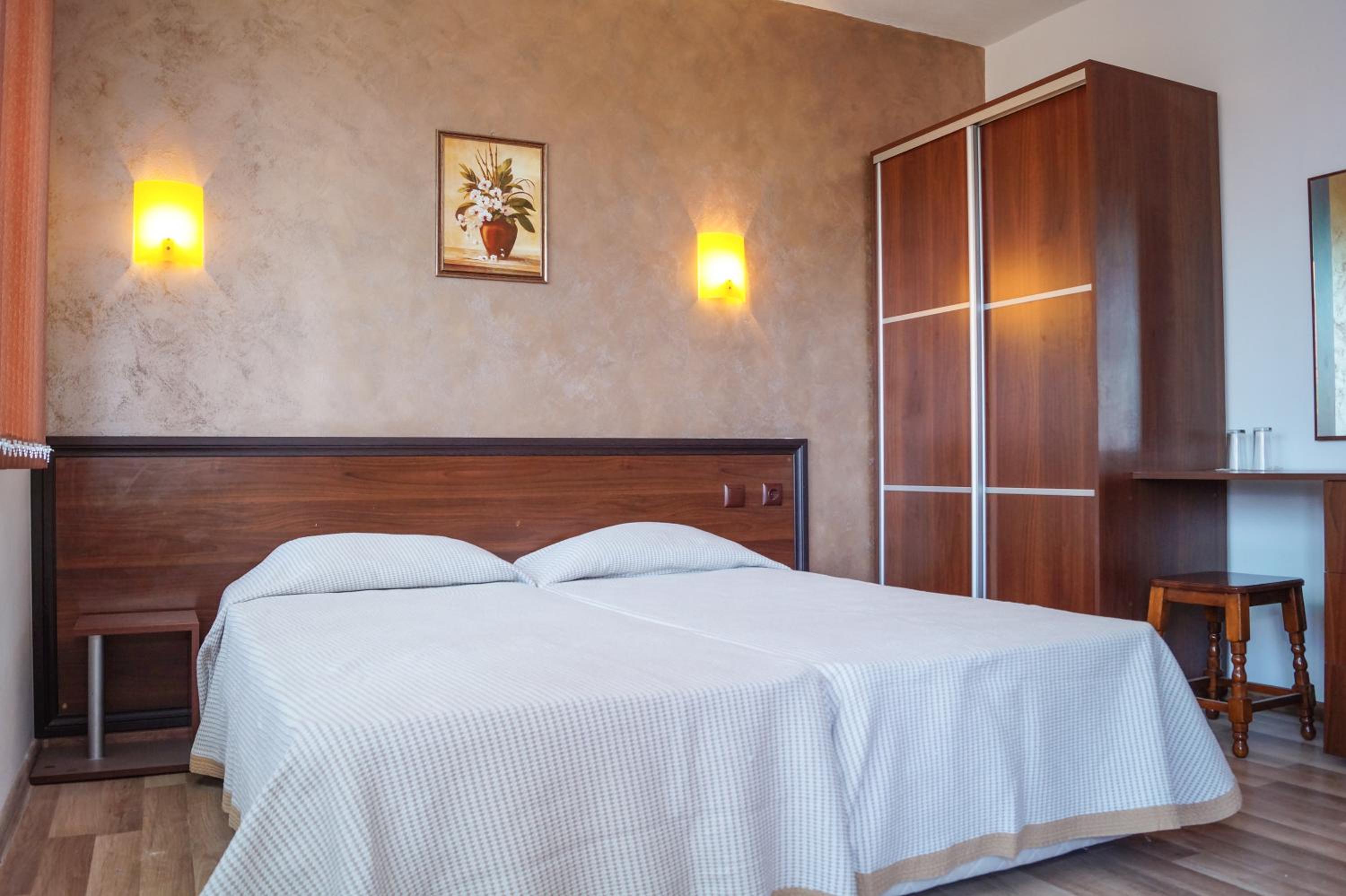 Chrystal Guest House