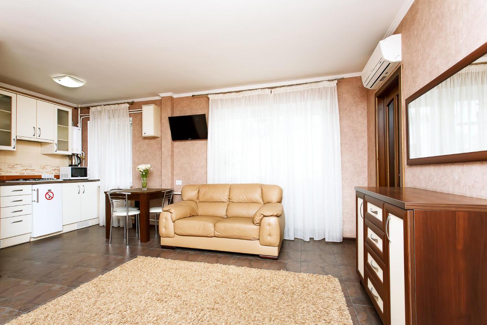 Comfortable apartment in the center view 4