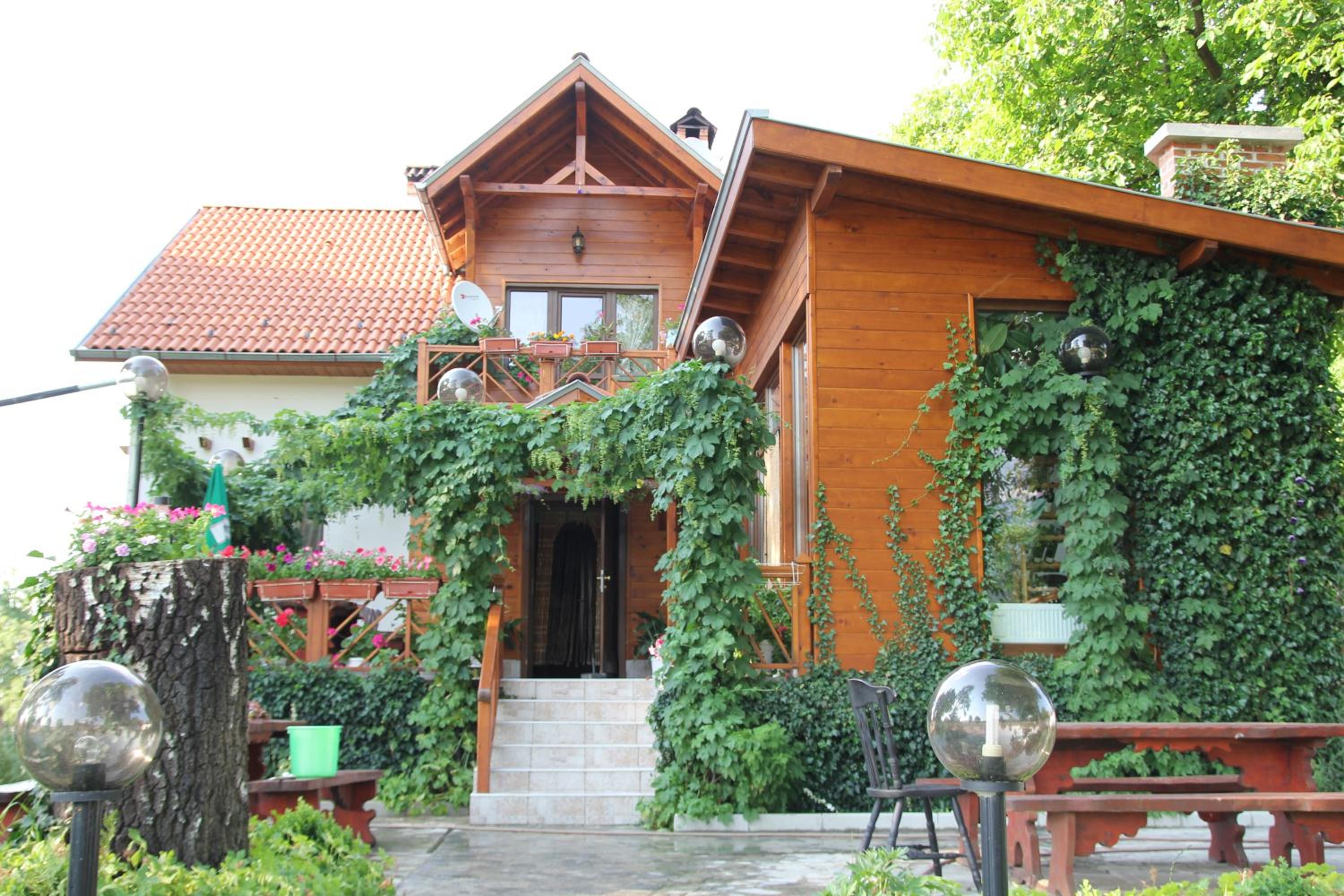 Orehite Guest House