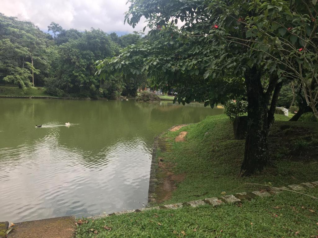 Refúgio da família - serra & lago