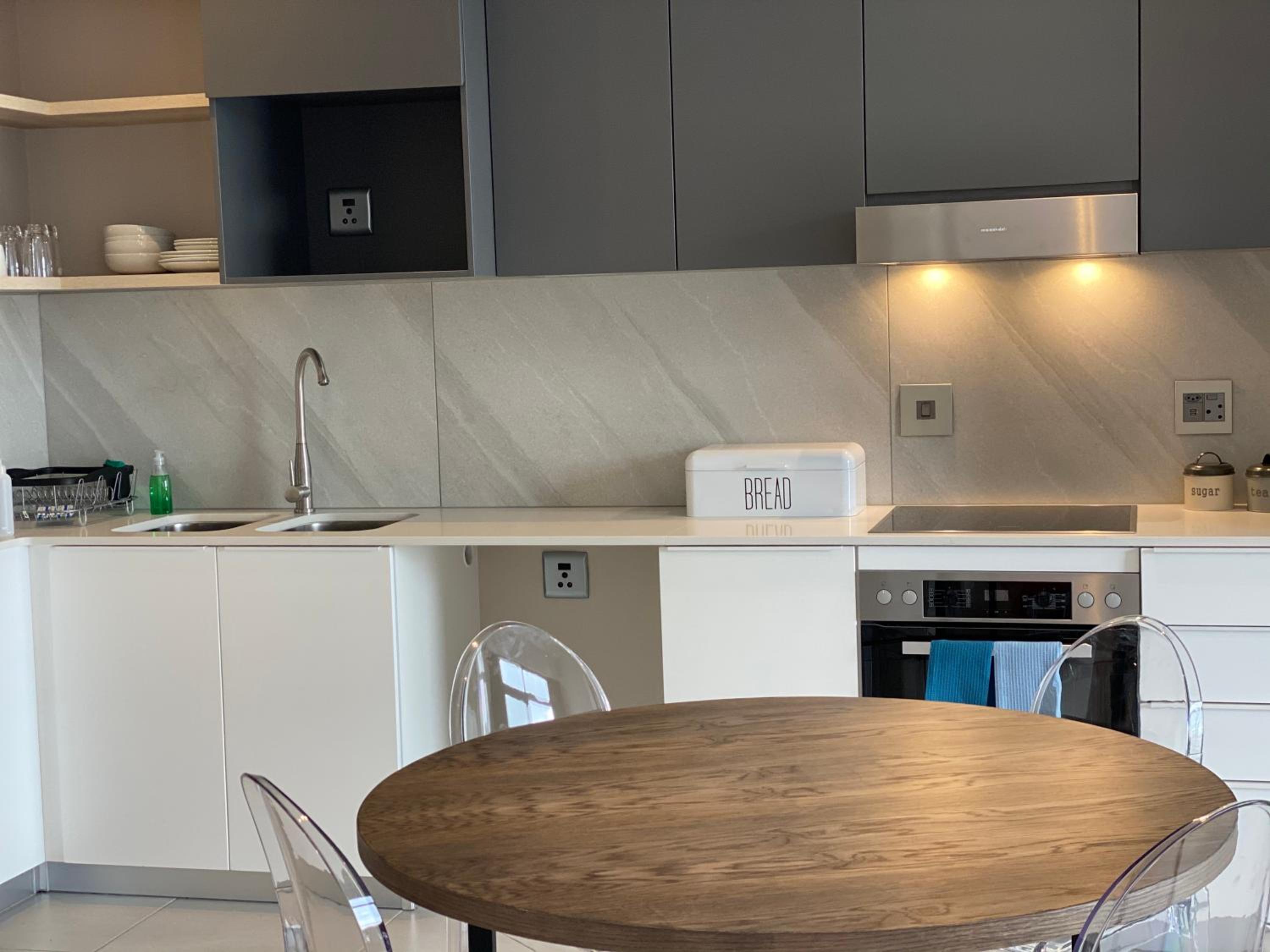 Menlyn Maine Residence 11th Floor Apartment