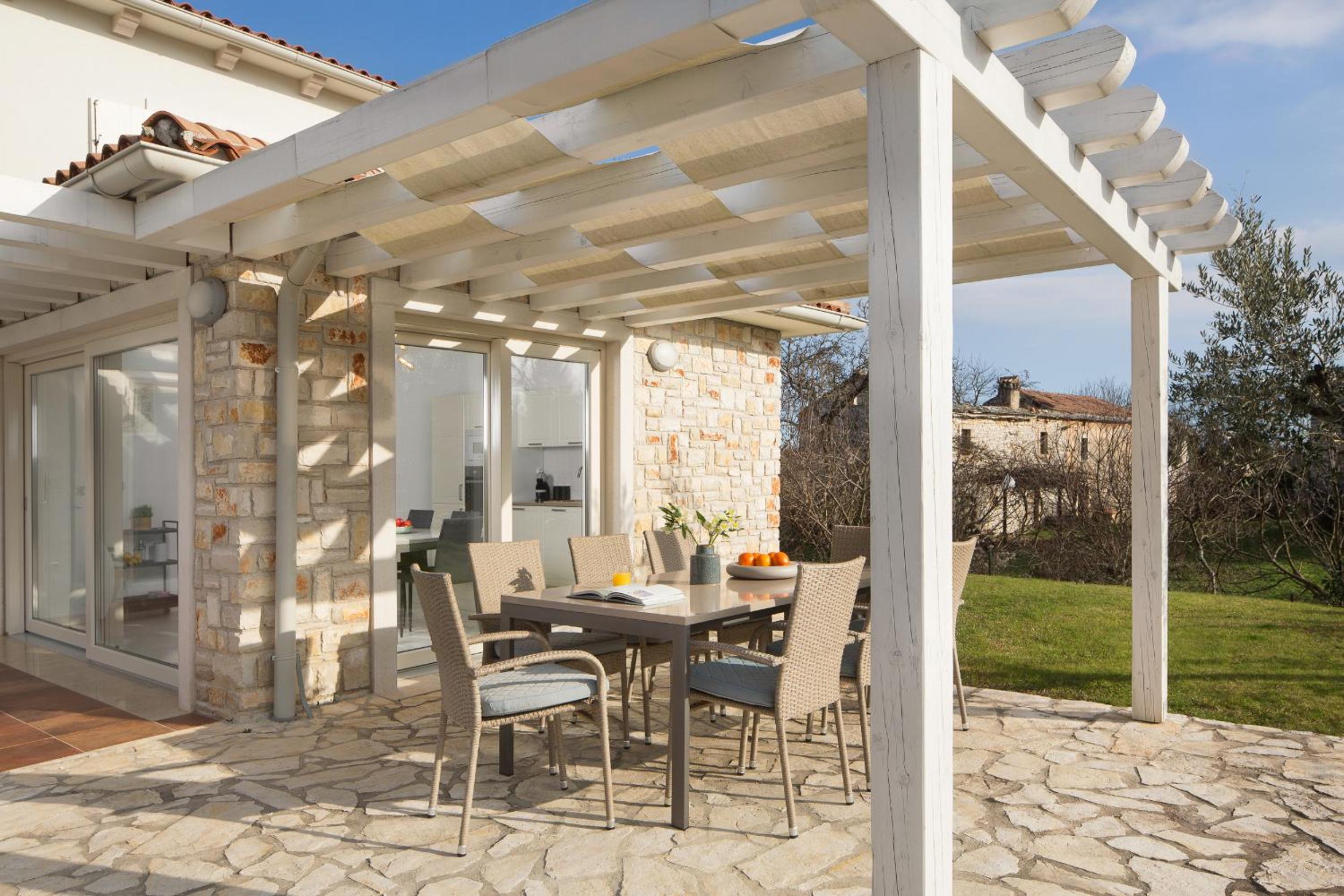 Villa Novena view 4