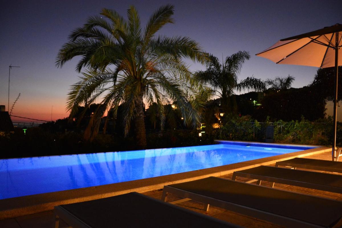 Villa Sitges Loto Amazing View Confortable AC 20 minutes walk Sitges beaches photo 5