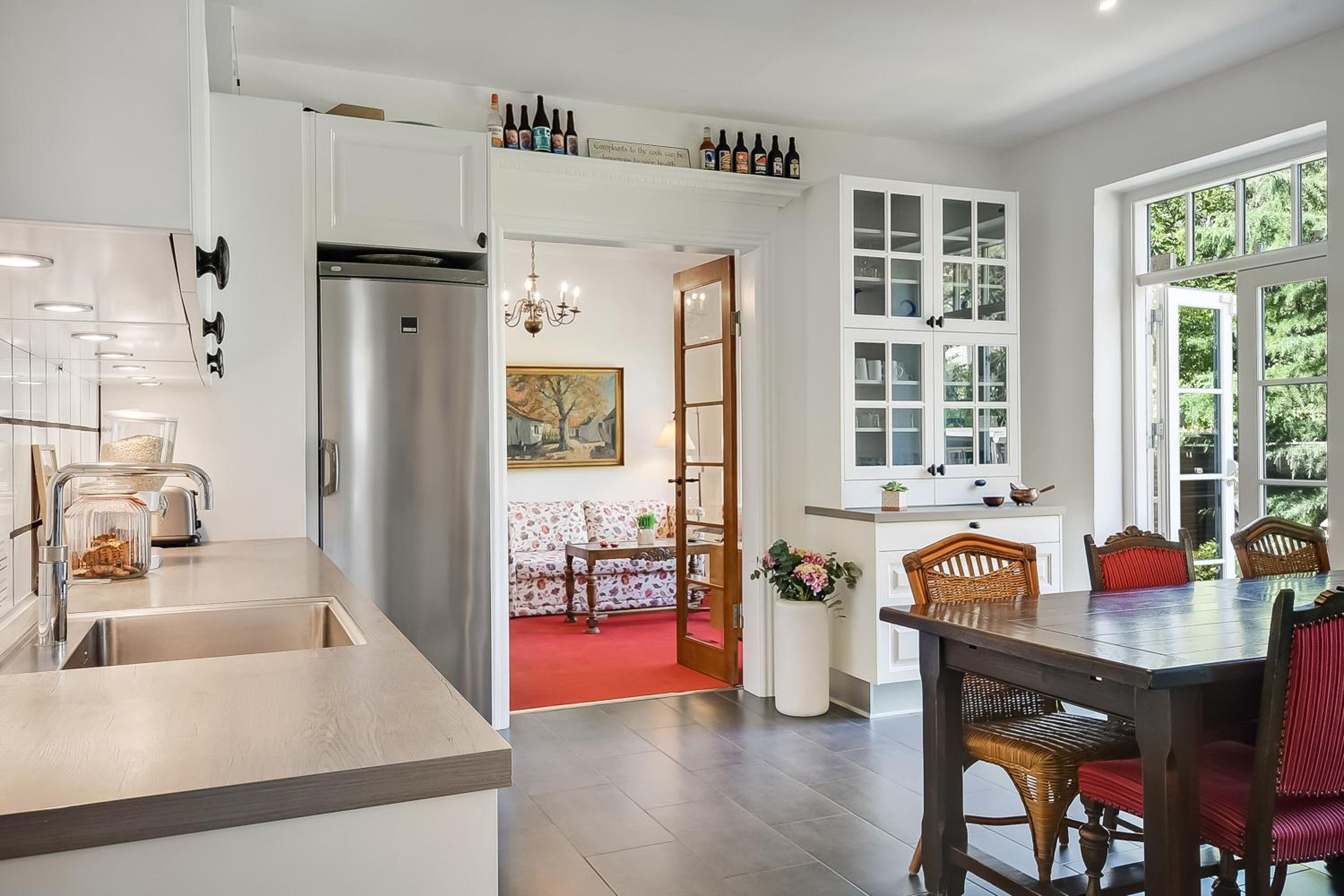 Sweethome Guesthouse