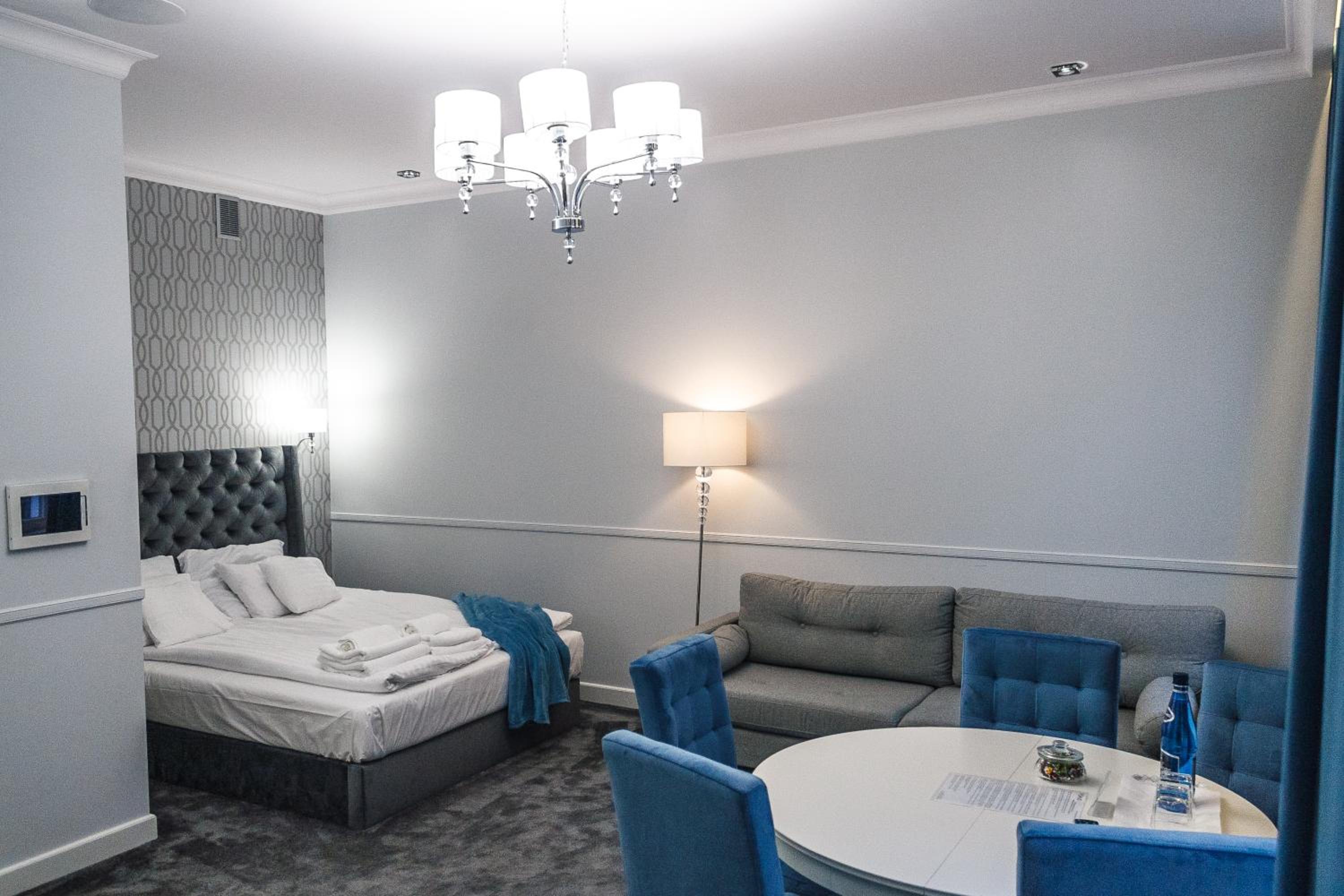 Apartamenty Hexus - Ofiar Oświęcimskich - Wrocław centrum Rynek view 3