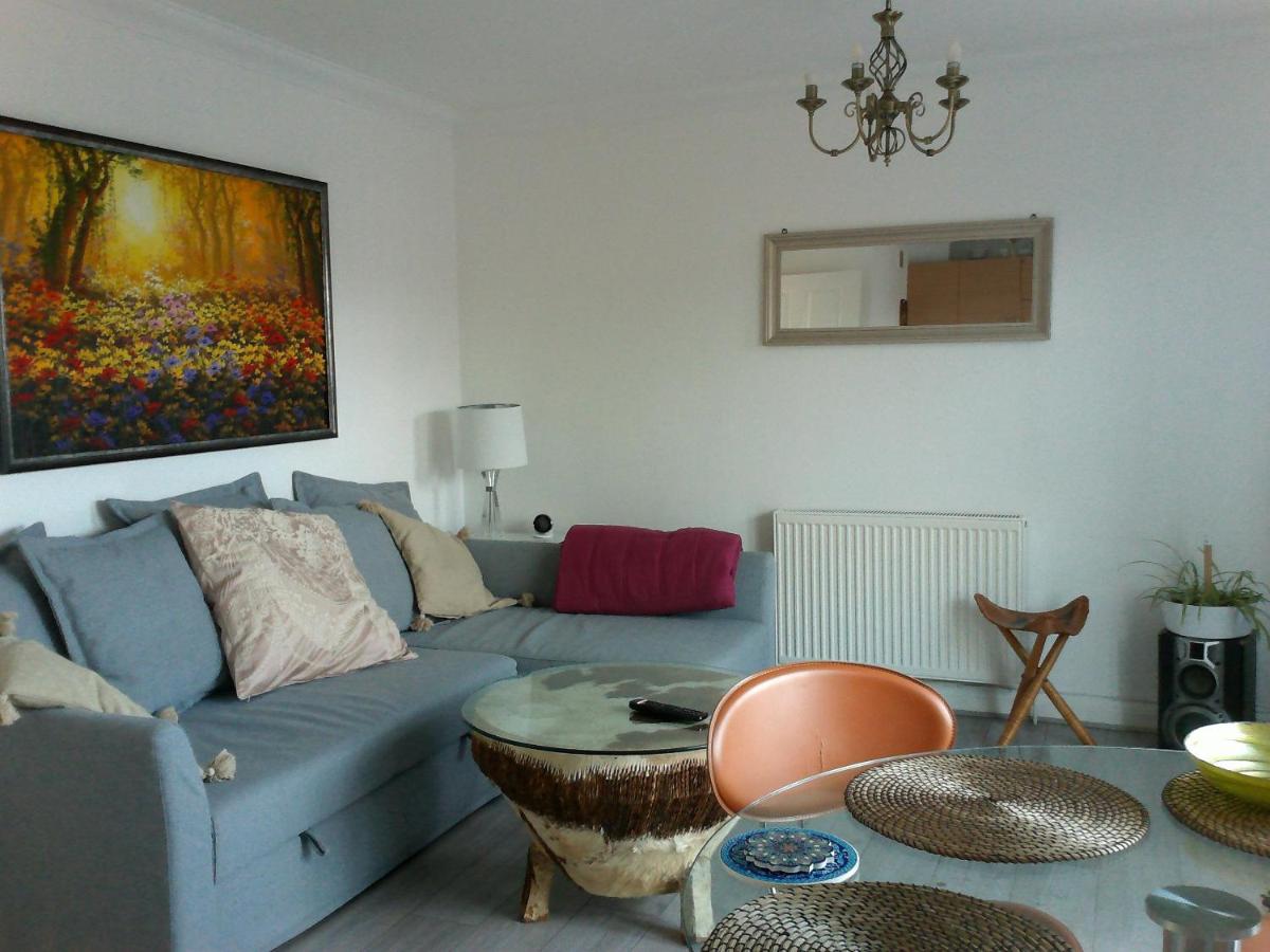 Two bedroom London Luxury Apartment