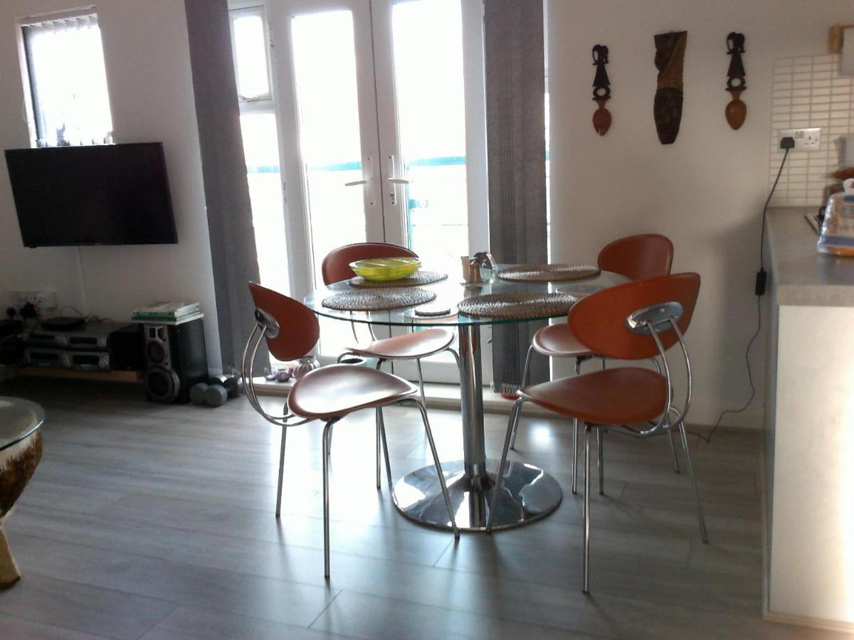 Two bedroom London Luxury Apartment
