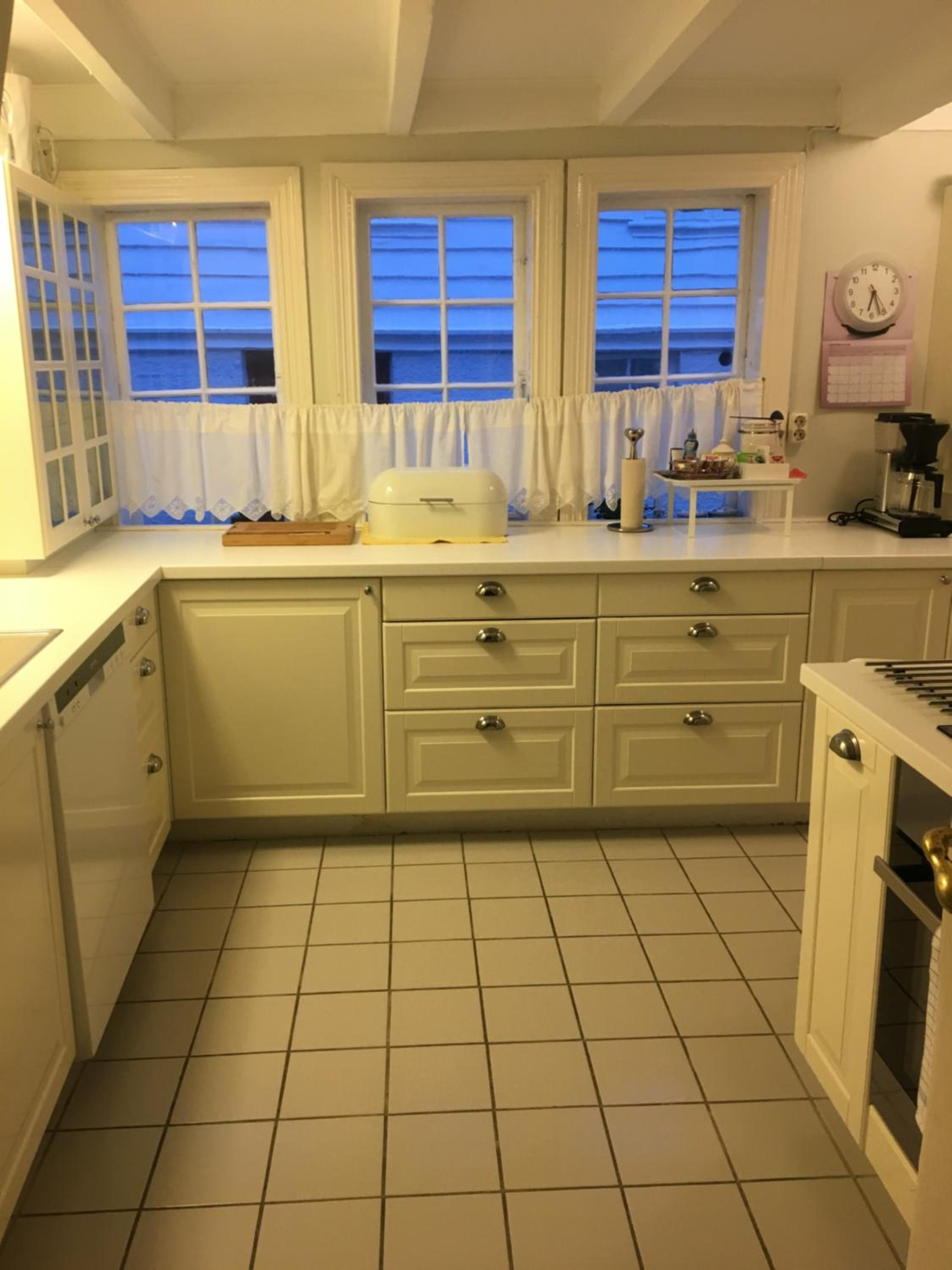 Photo 12