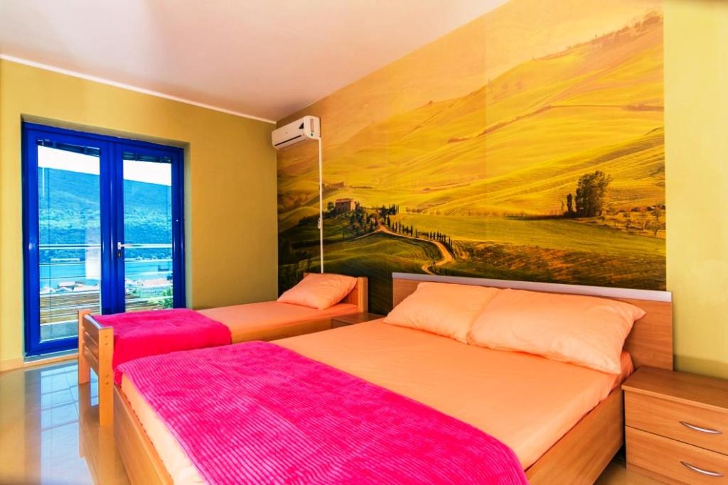 Villa Sea-N-Sun, 7 bedrooms & Pool, nearby Portonovi Marina. view 4
