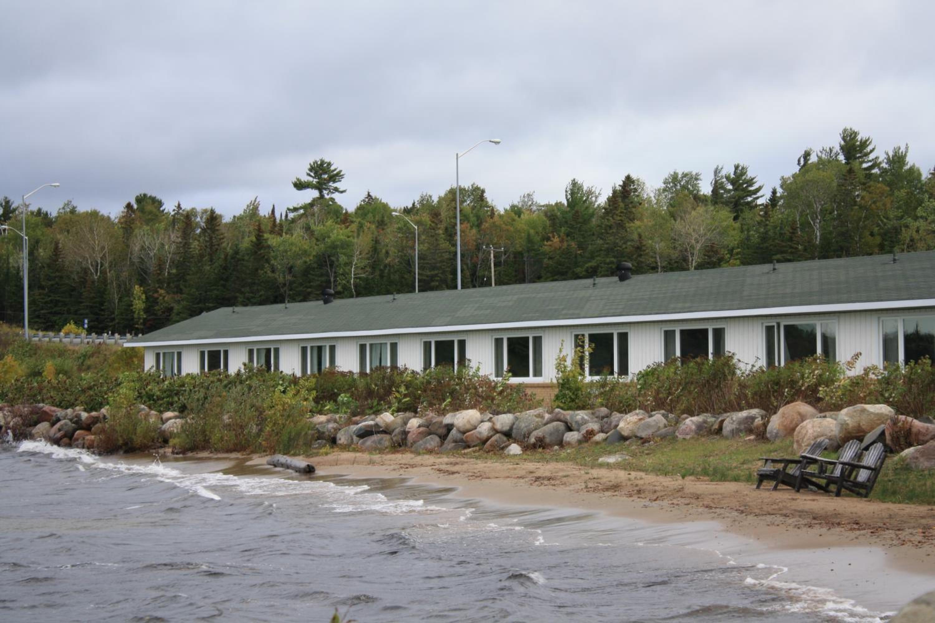 Carolyn Beach Inn