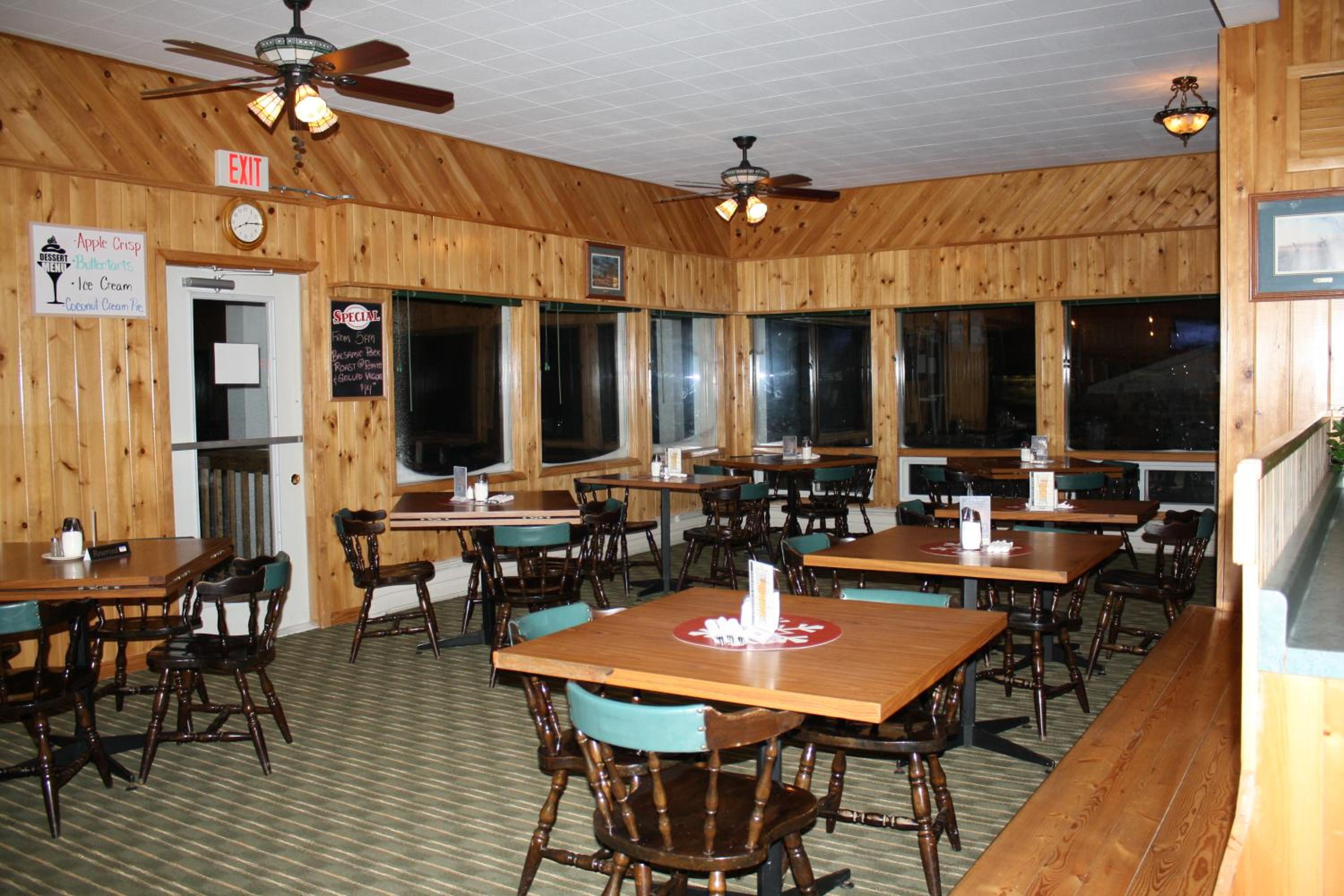 Carolyn Beach Inn