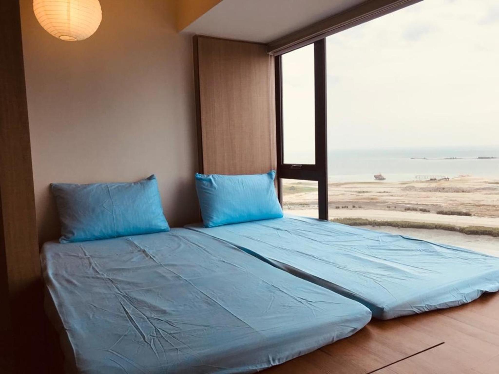 Imperio,Res - City Center -- Seaview -- 7-9 pax photo 6