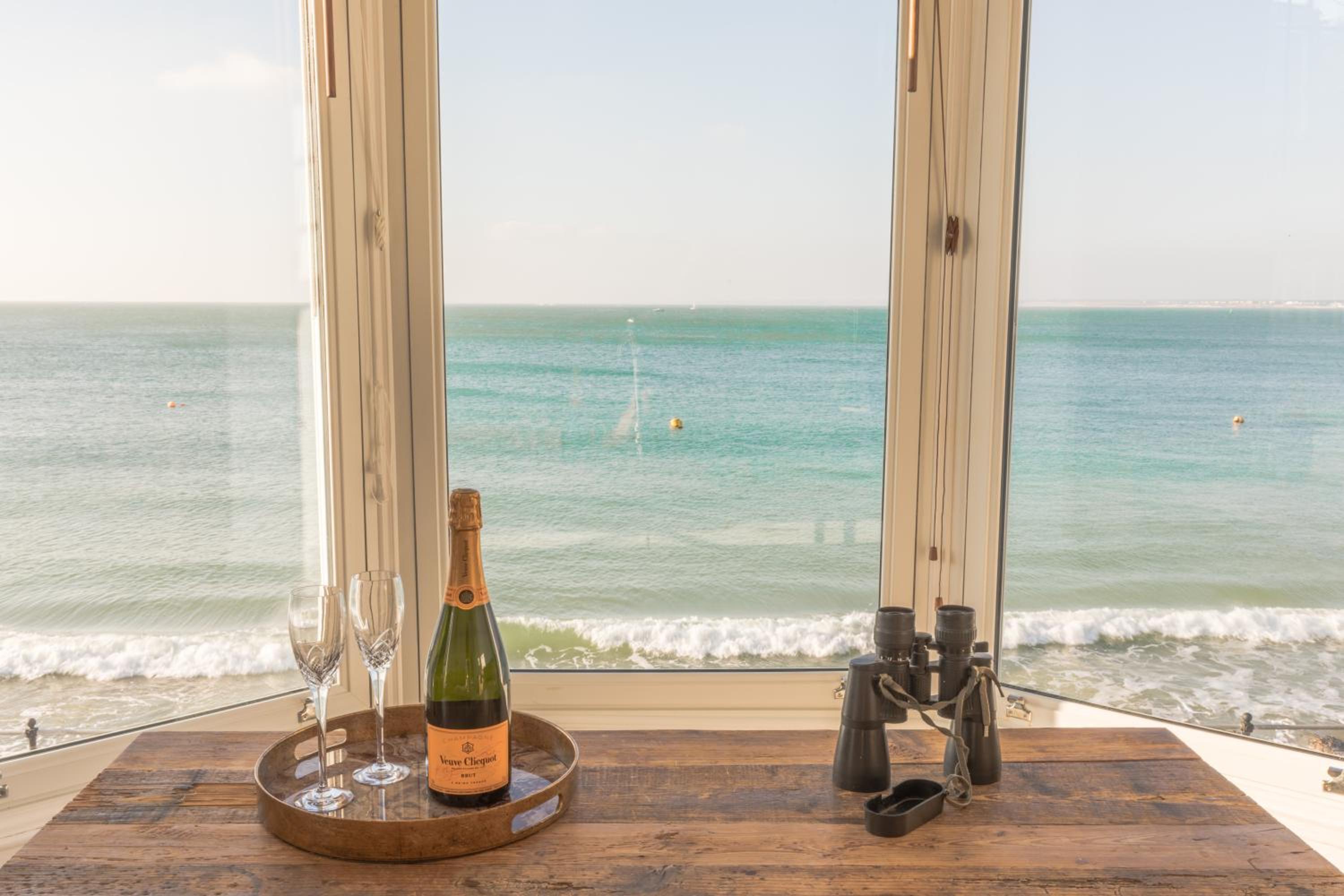 Pier View Apartment at Beach House view 4