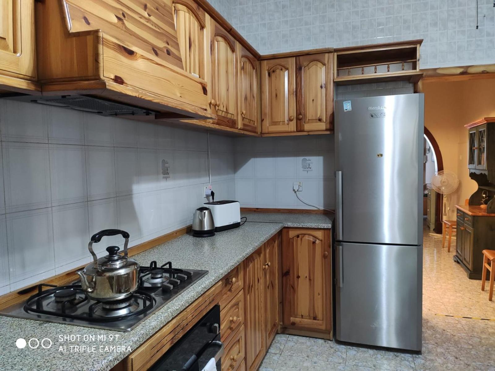 Arzella Holiday Home