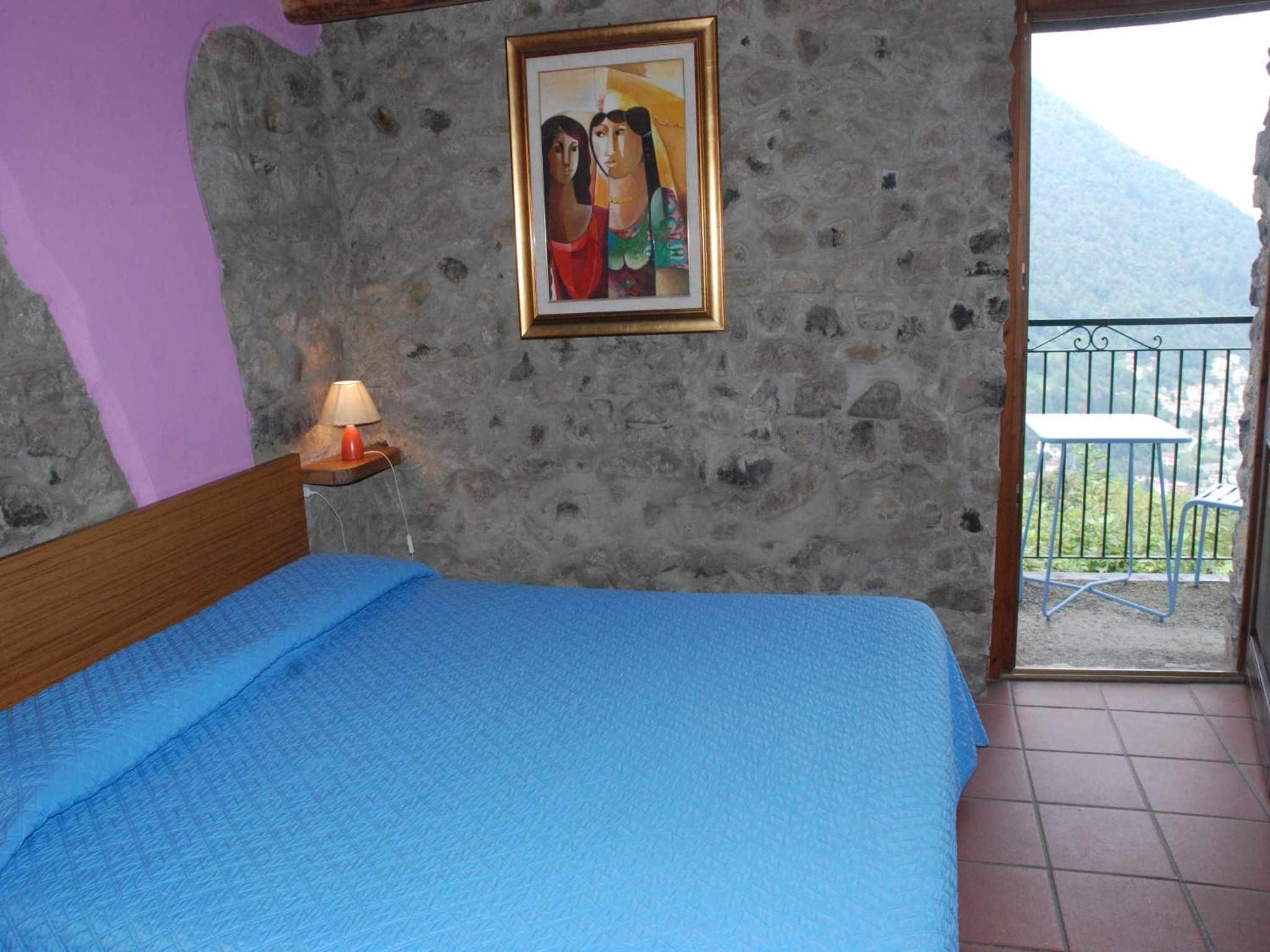 Photo 43