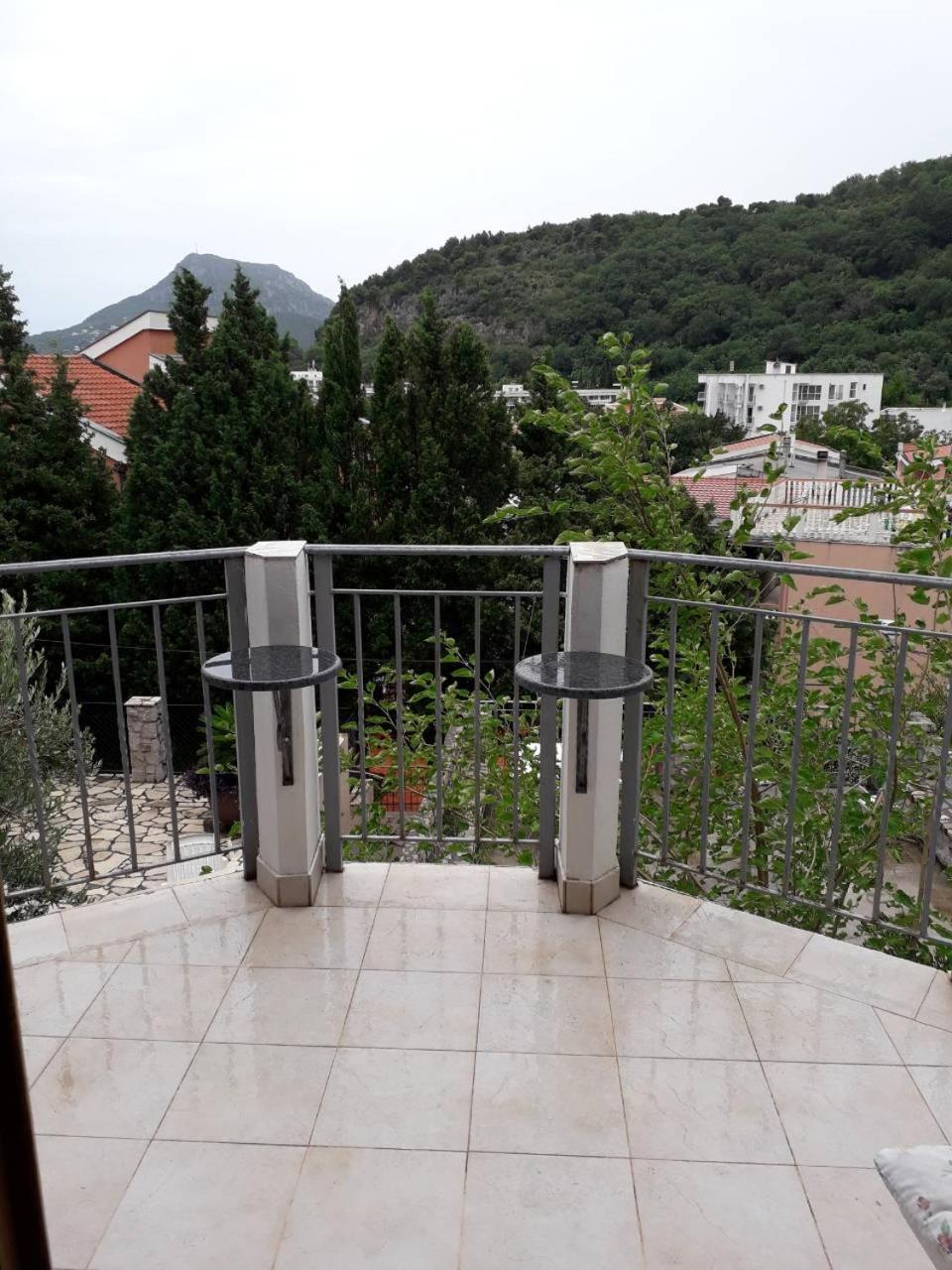 Apartments Markovic Sutomore